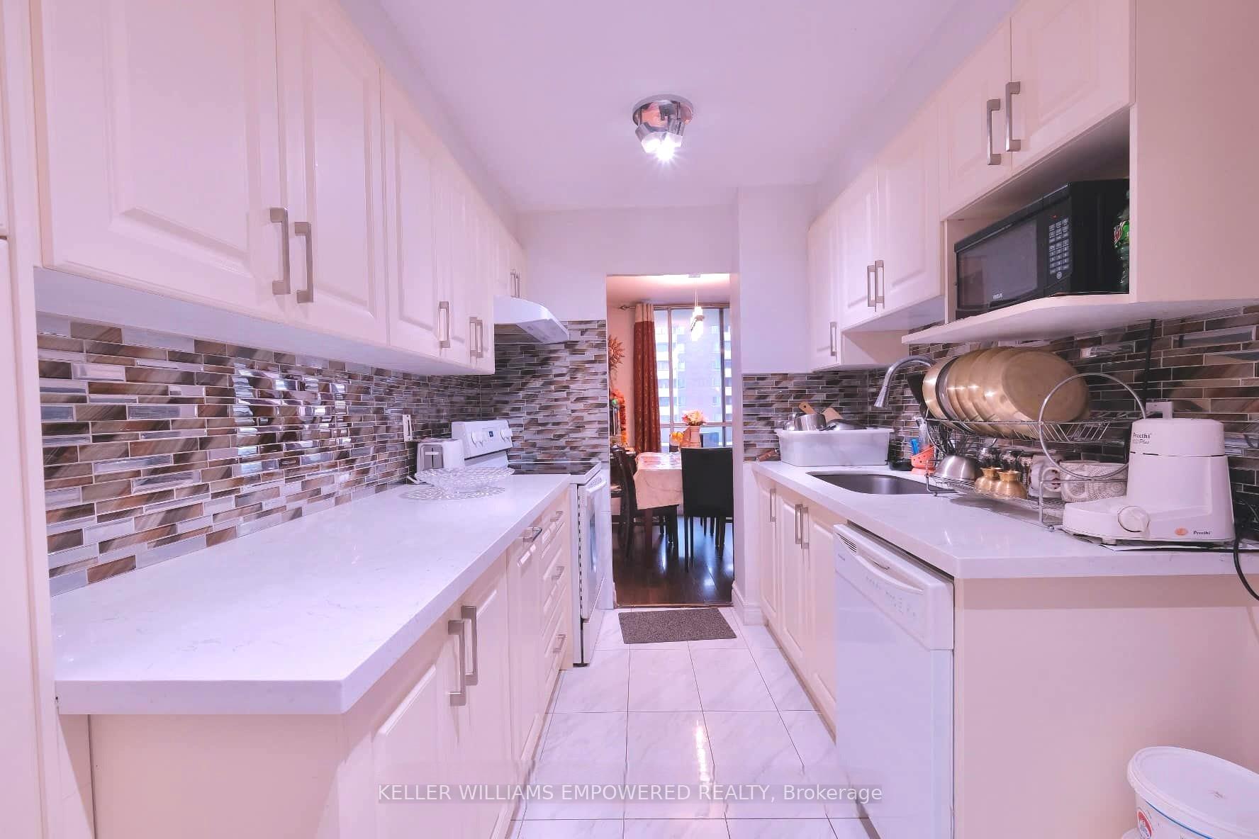 Photo 7 of Unit 2603, 1 Massey Square, Toronto, Crescent Town — HOMEH