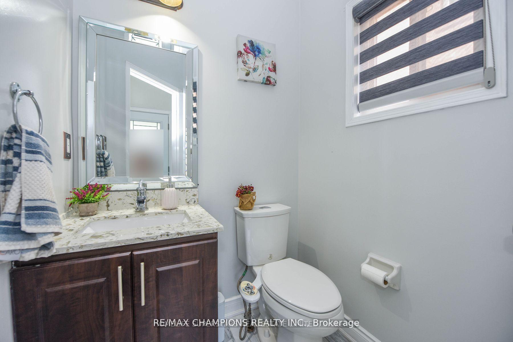 Photo 4 of 30 Feather Reed Way, Brampton, Sandringham-Wellington — HOMEH