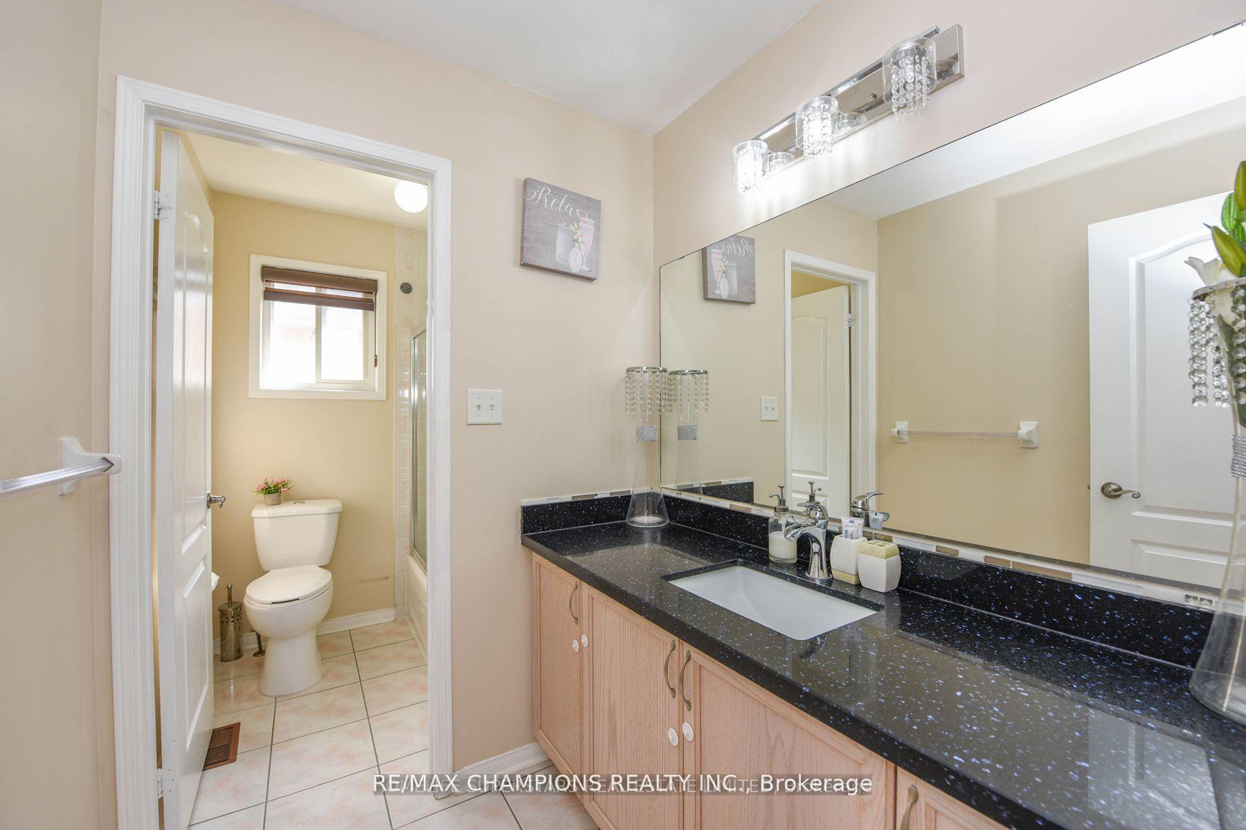 Photo 19 of 30 Feather Reed Way, Brampton, Sandringham-Wellington — HOMEH