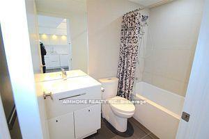 Photo 5 of Unit 1707, 15 Grenville Street, Toronto, Bay Street Corridor — HOMEH