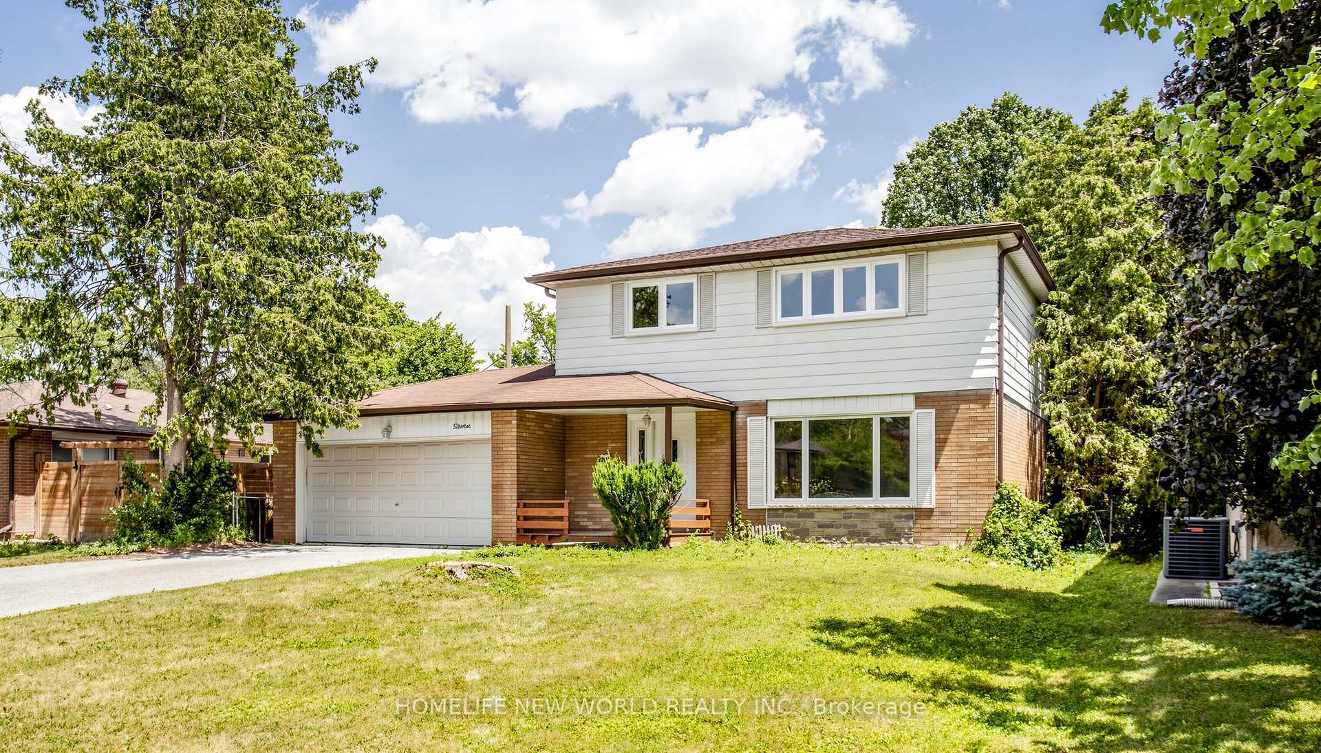 Photo 2 of 7 Callahan Road, Markham, Unionville — HOMEH