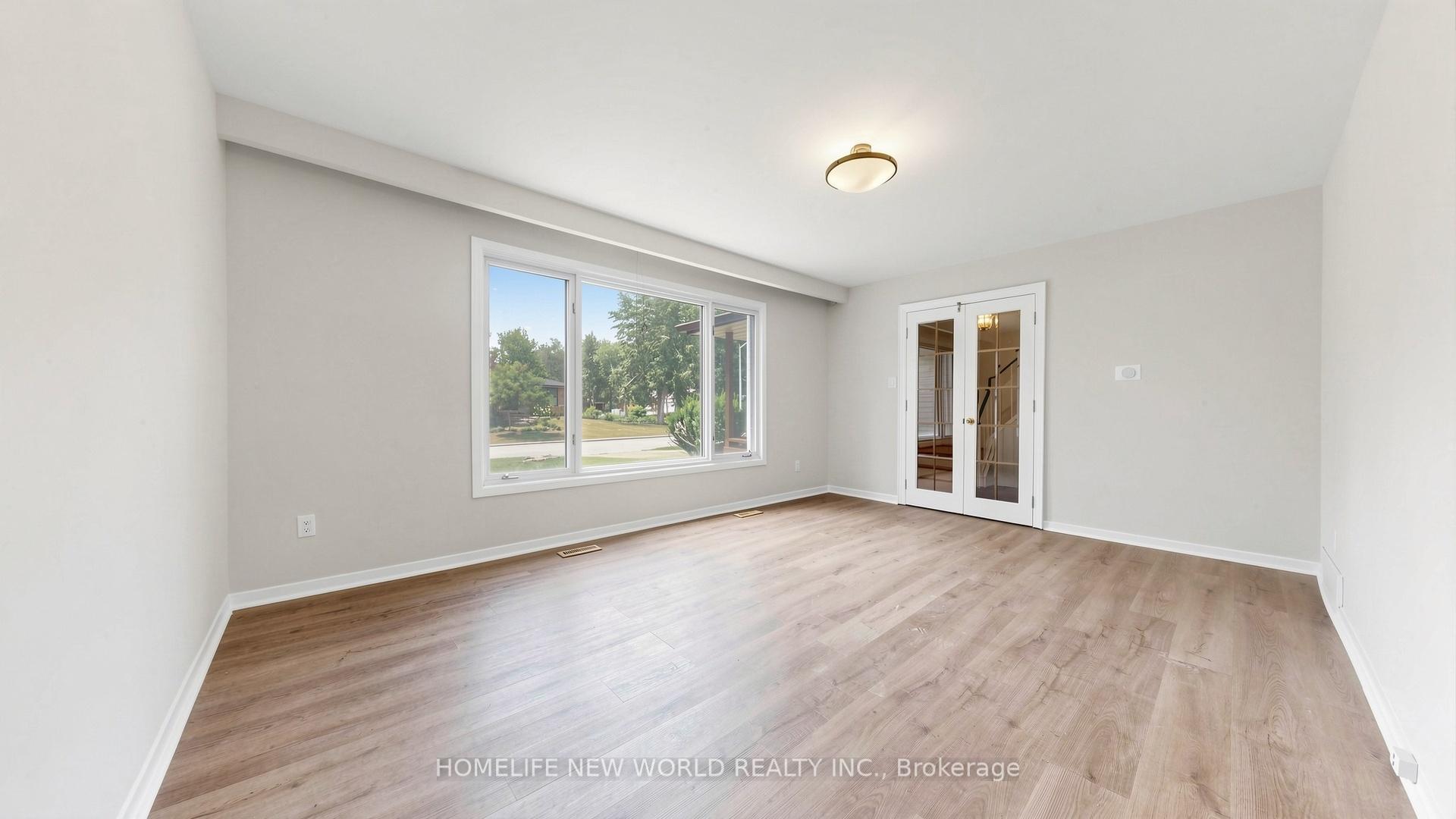 Photo 5 of 7 Callahan Road, Markham, Unionville — HOMEH