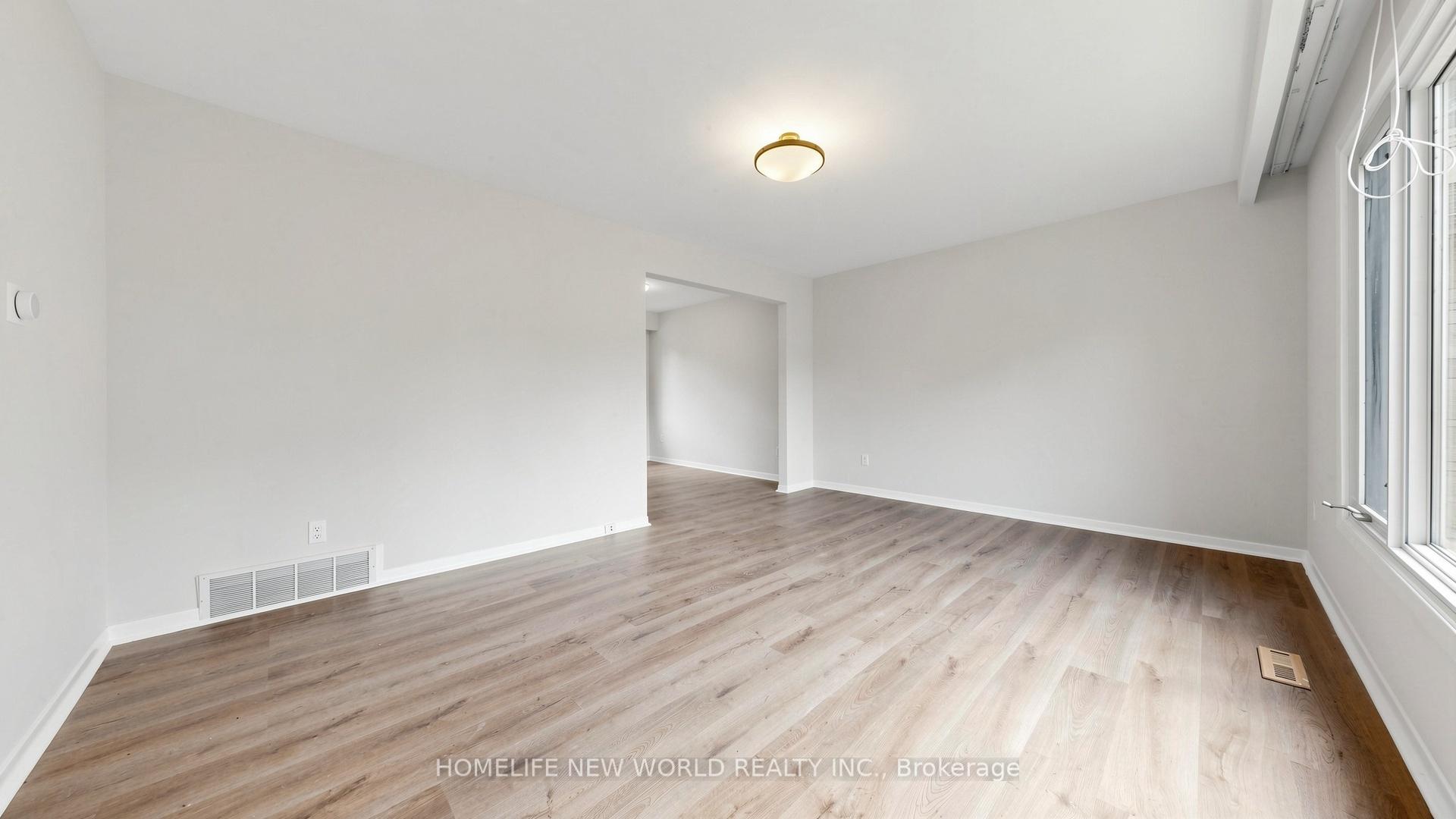 Photo 7 of 7 Callahan Road, Markham, Unionville — HOMEH