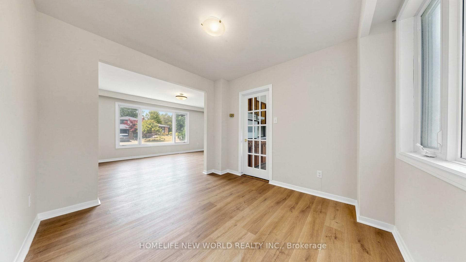 Photo 10 of 7 Callahan Road, Markham, Unionville — HOMEH