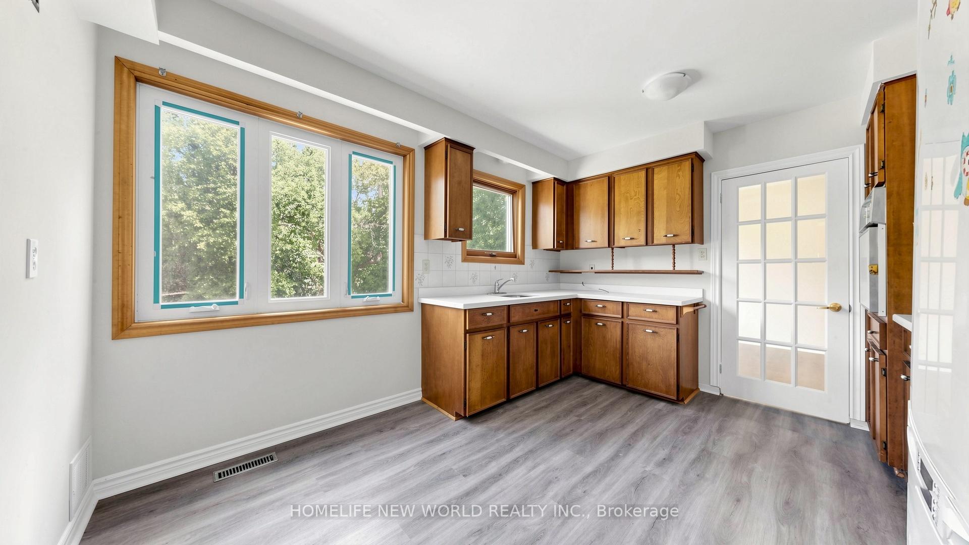 Photo 11 of 7 Callahan Road, Markham, Unionville — HOMEH