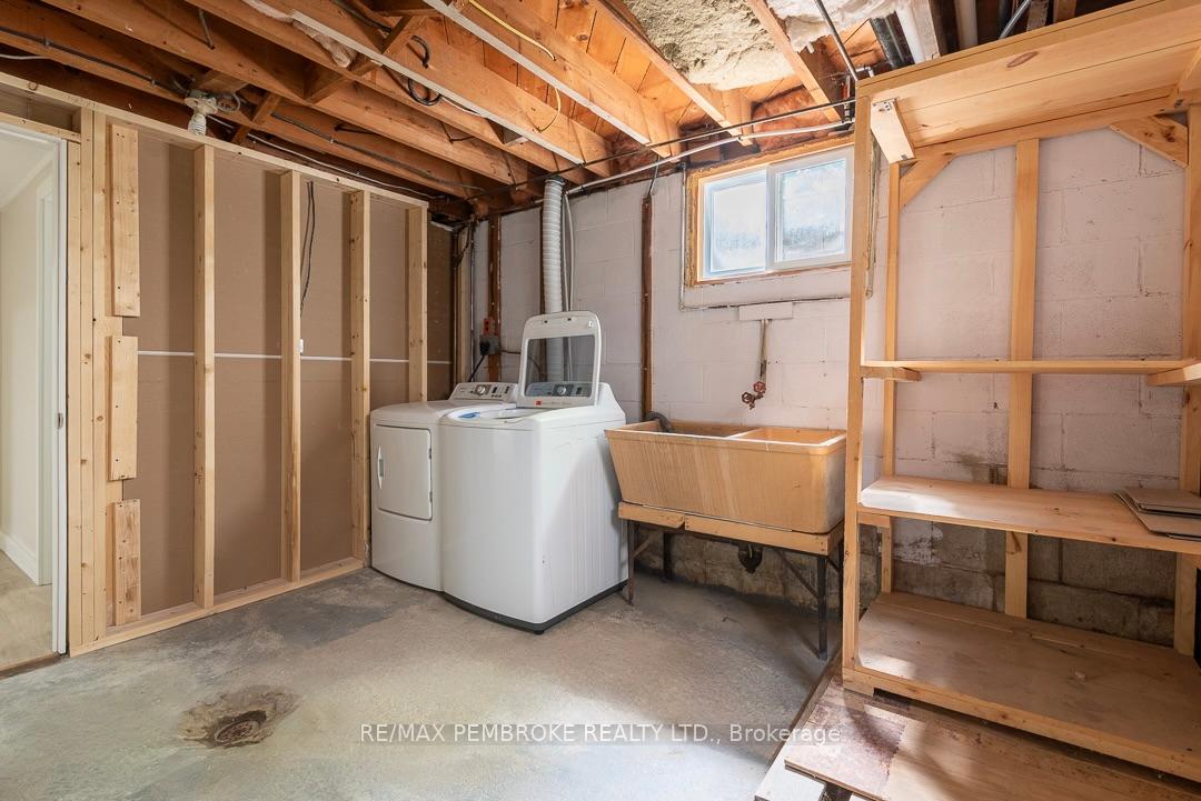 Photo 38 of 310 Esther Street, Pembroke, Pembroke — HOMEH