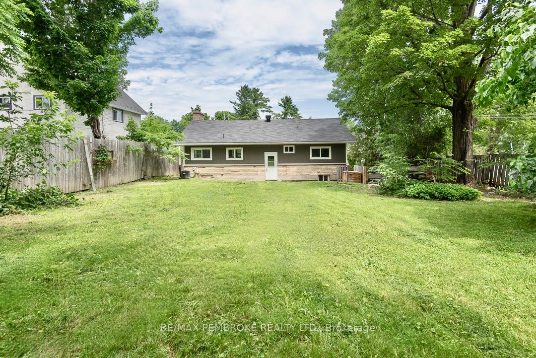 Photo 44 of 310 Esther Street, Pembroke, Pembroke — HOMEH