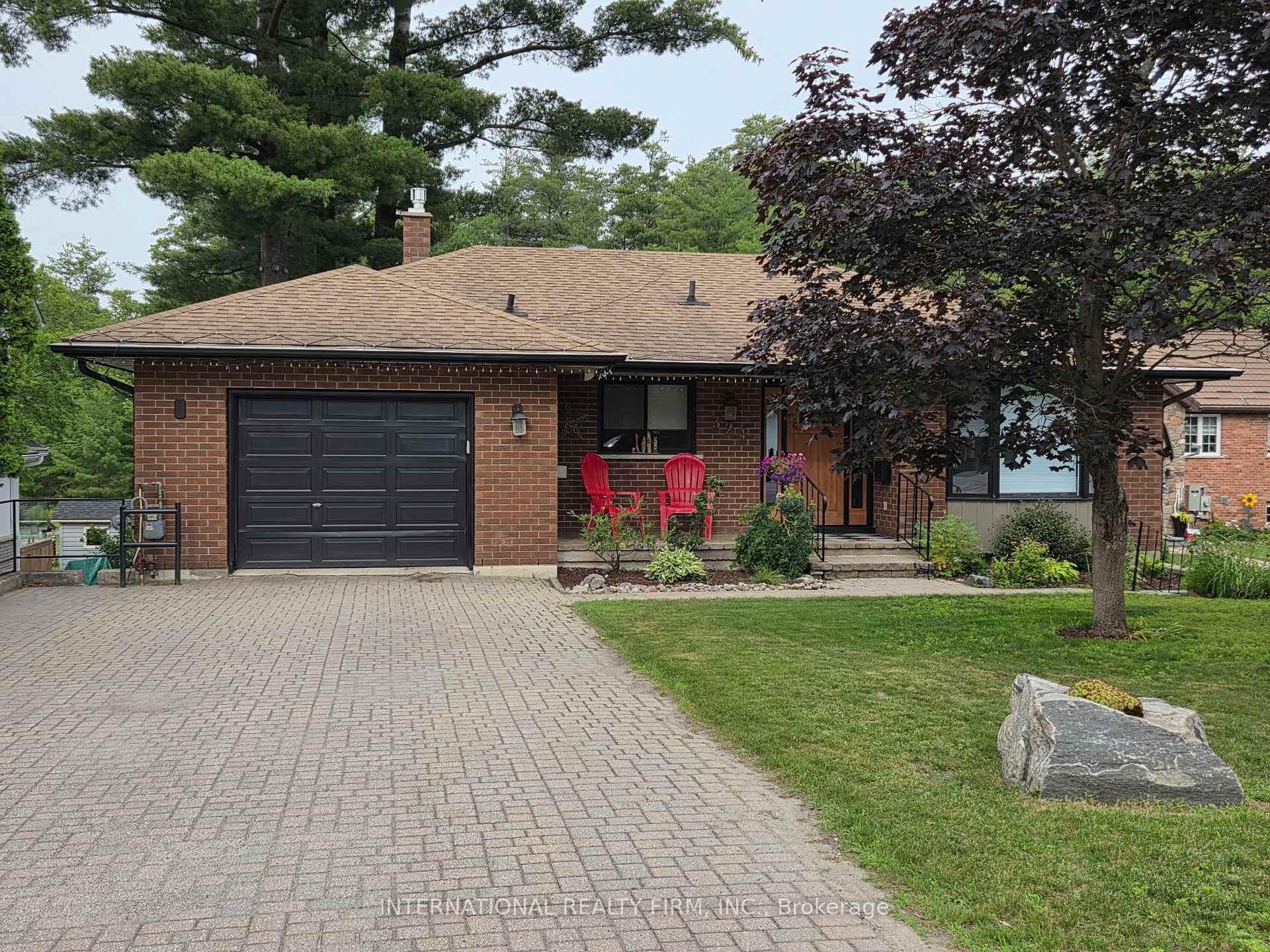 Photo 2 of 324 Bethune Drive N, Gravenhurst, Muskoka (S) — HOMEH
