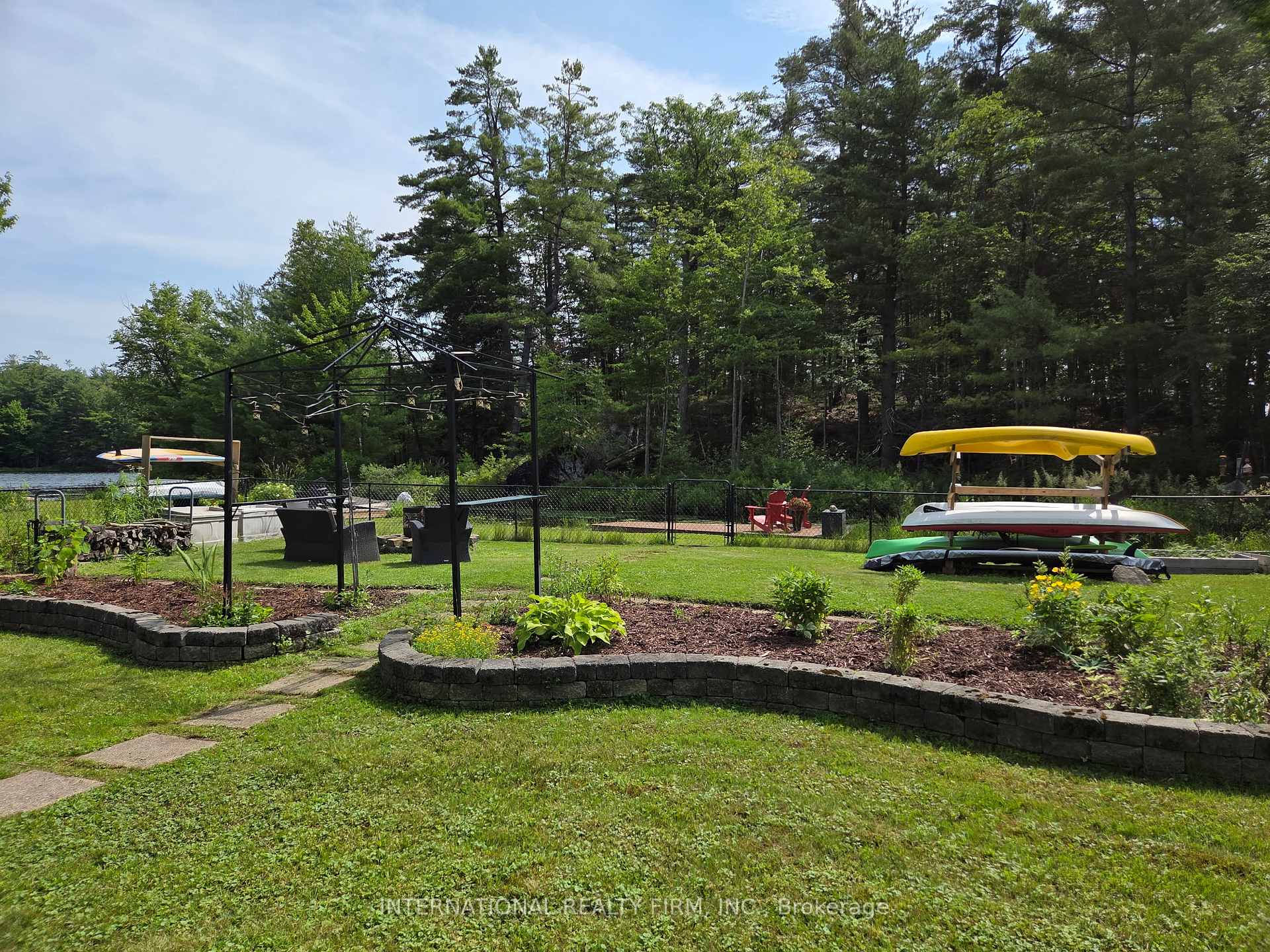 Photo 37 of 324 Bethune Drive N, Gravenhurst, Muskoka (S) — HOMEH
