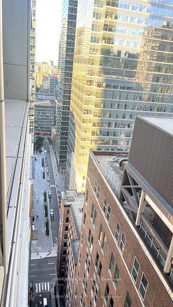 Photo 4 of Unit #2908, 70 Temperance Street S, Toronto, Bay Street Corridor — HOMEH