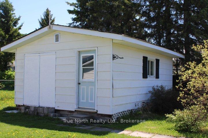 Photo 30 of 16 Brock Crescent, Kapuskasing — HOMEH