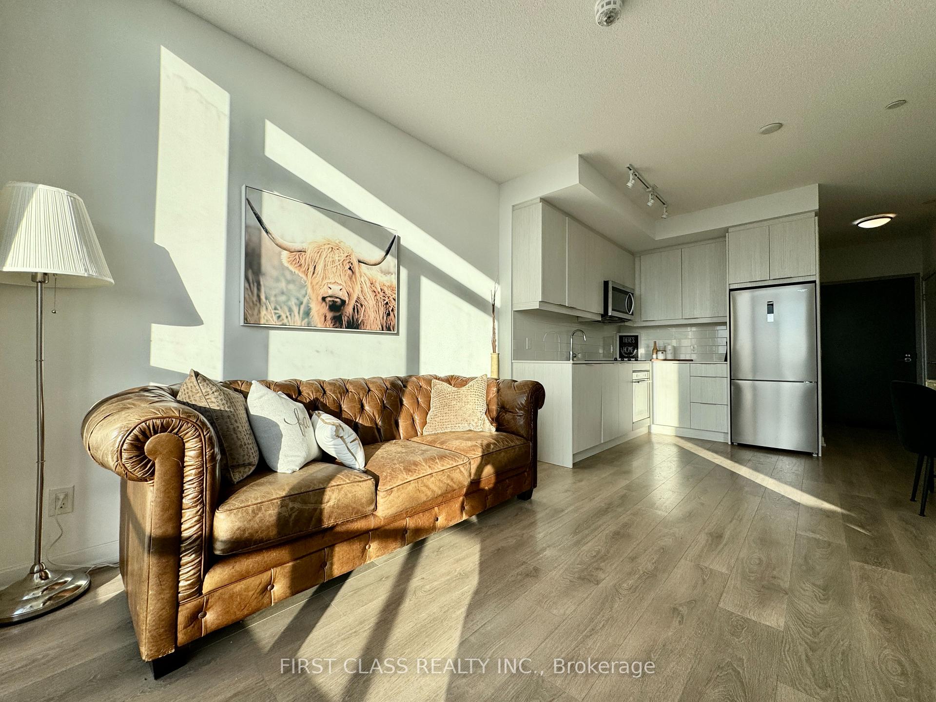 Photo 4 of Unit 709, 36 Forest Manor Road, North York, Henry Farm — HOMEH