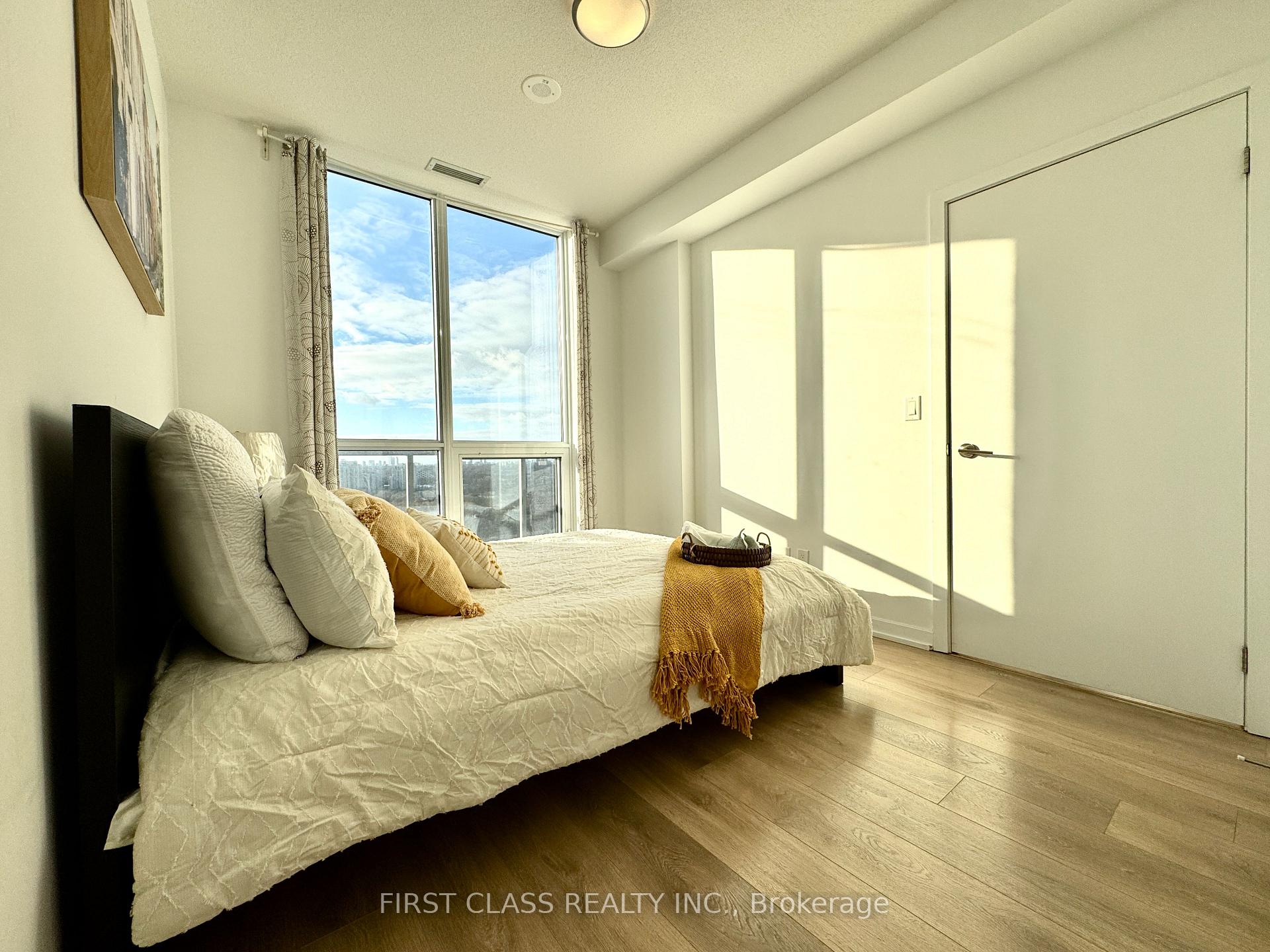 Photo 6 of Unit 709, 36 Forest Manor Road, North York, Henry Farm — HOMEH