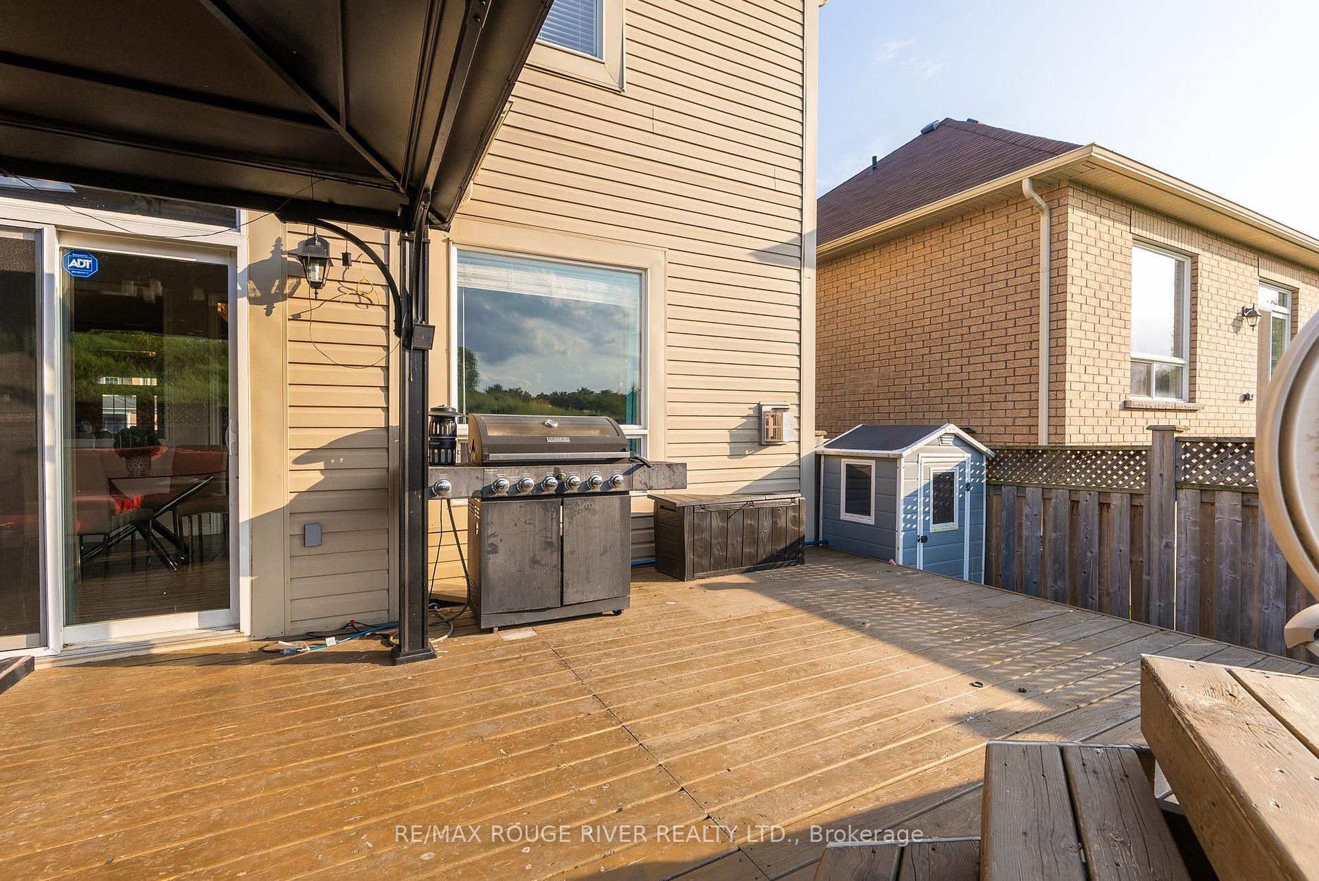 Photo 39 of 58 Albert Street, Clarington, Bowmanville — HOMEH