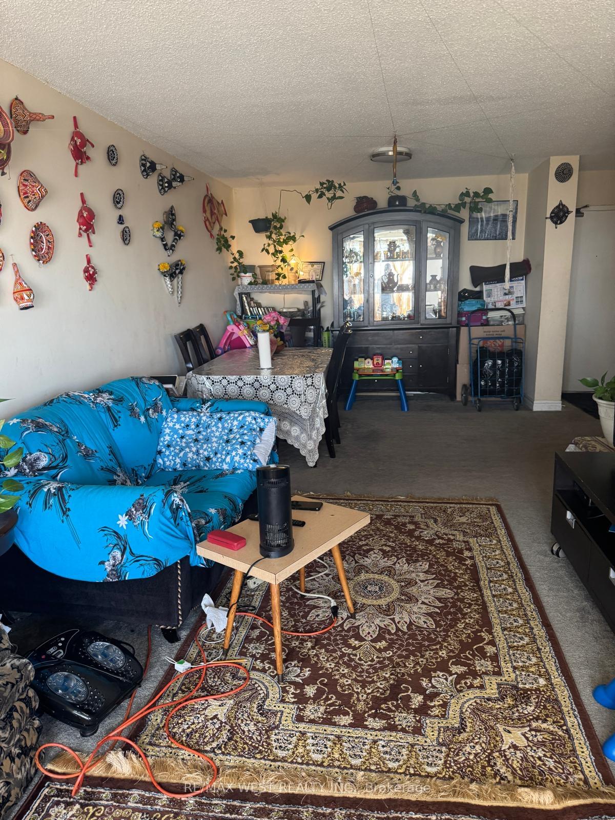 Photo 3 of Unit 2309, 390 Dixon Road, Etobicoke, Kingsview Village-The Westway — HOMEH