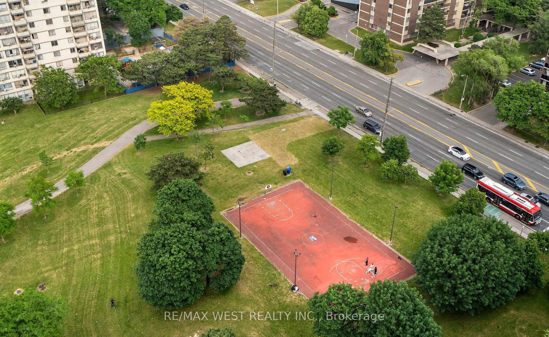 Photo 21 of Unit 2309, 390 Dixon Road, Etobicoke, Kingsview Village-The Westway — HOMEH