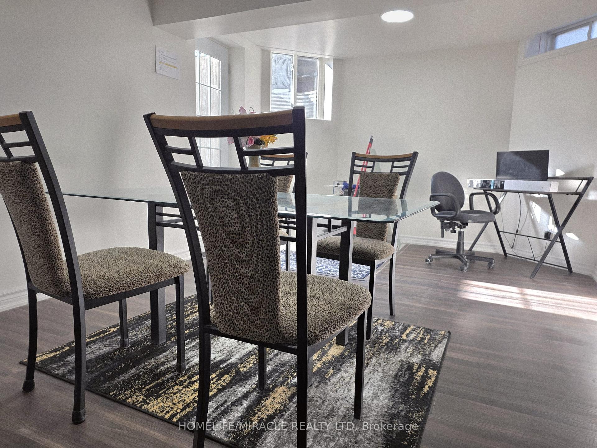 Photo 4 of 23 Thistledown Crescent, Whitby, Taunton North — HOMEH