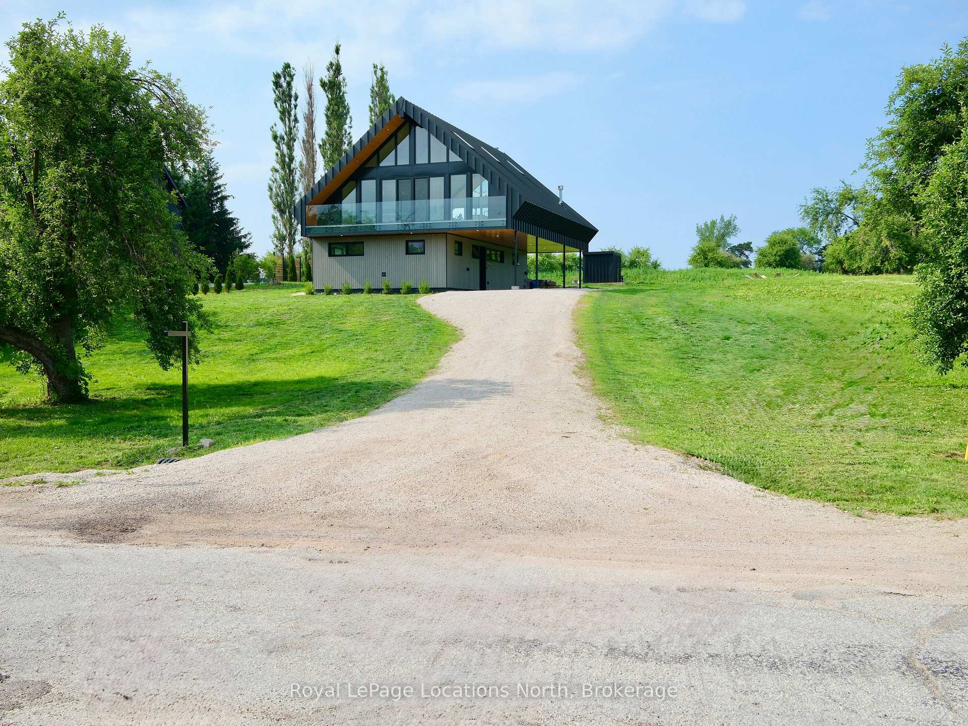 Photo 1 of 111 Slabtown Road, Blue Mountains — HOMEH