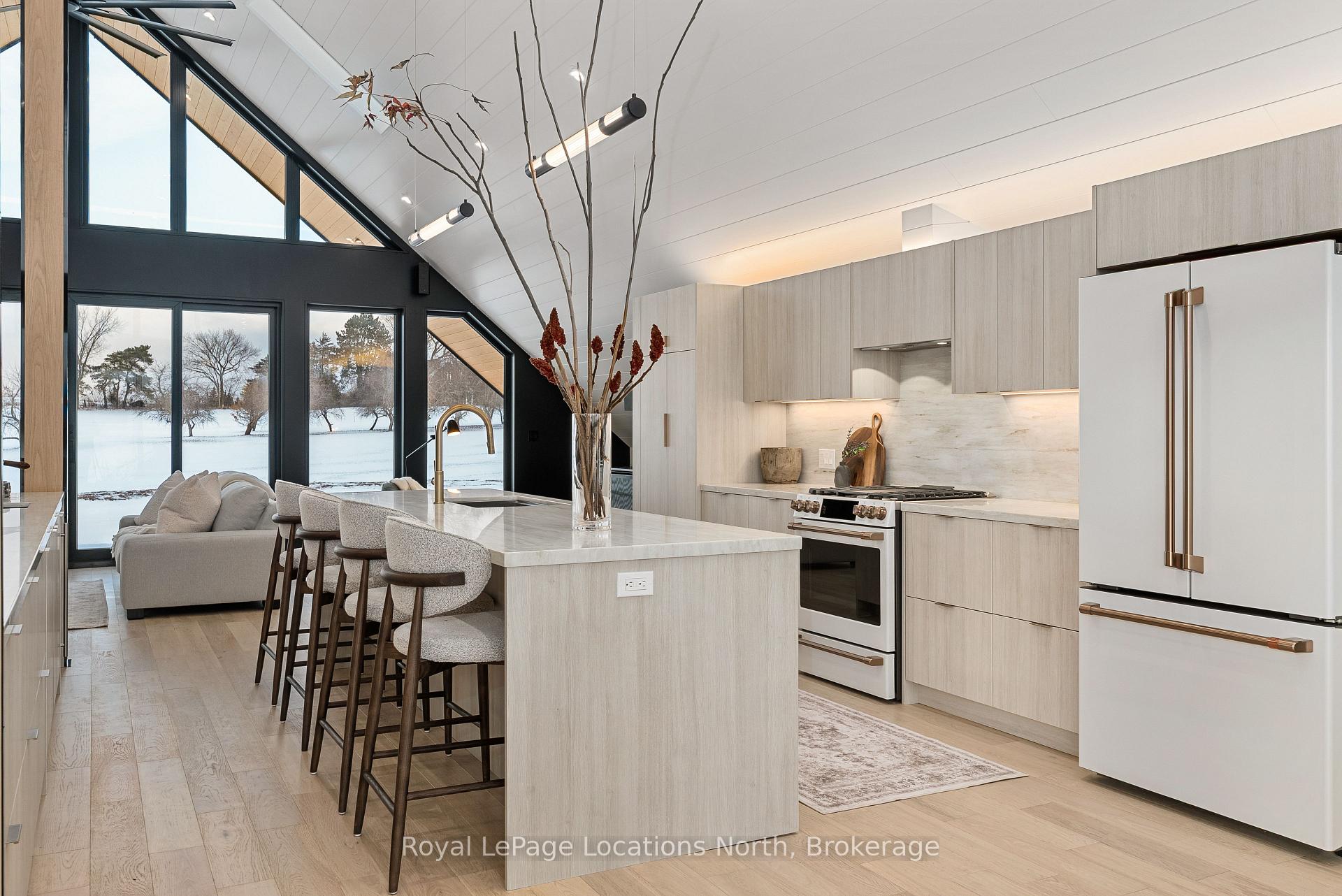 Photo 13 of 111 Slabtown Road, Blue Mountains — HOMEH