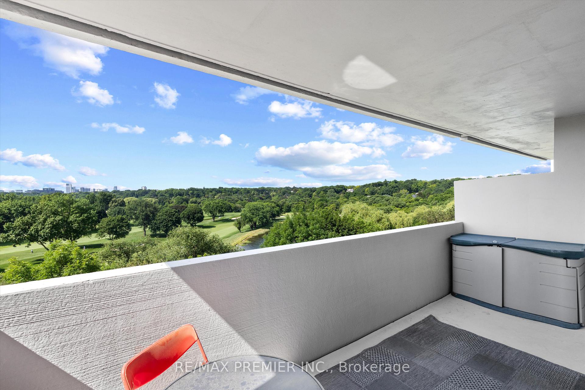 Photo 27 of Unit 711, 240 Scarlett Road, Toronto, Rockcliffe-Smythe — HOMEH