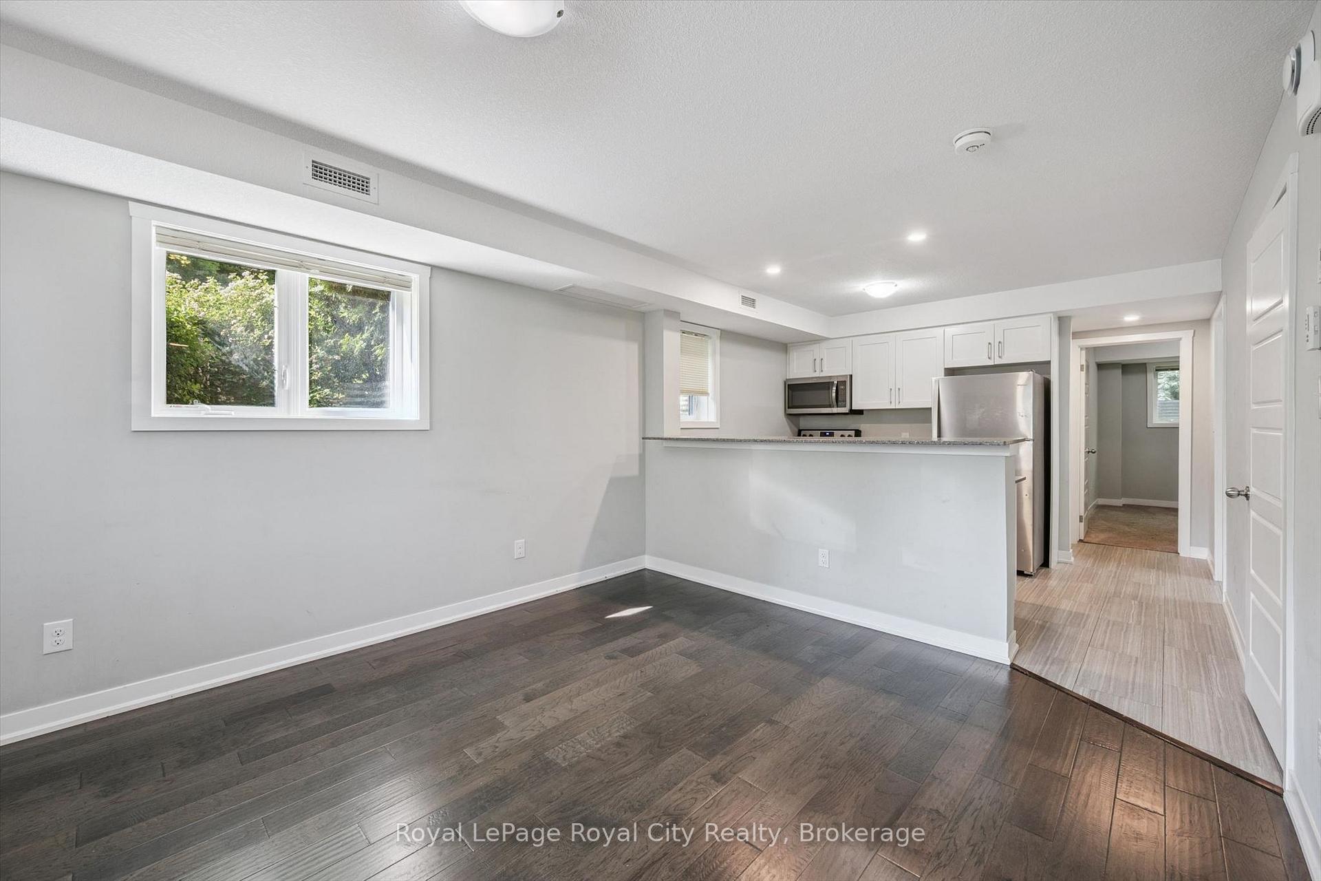 Photo 5 of Unit C1, 190 Century Hill Drive, Kitchener, Country Hills — HOMEH