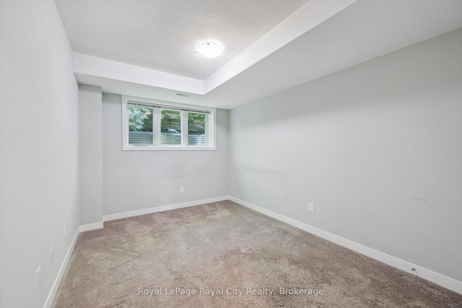Photo 11 of Unit C1, 190 Century Hill Drive, Kitchener, Country Hills — HOMEH