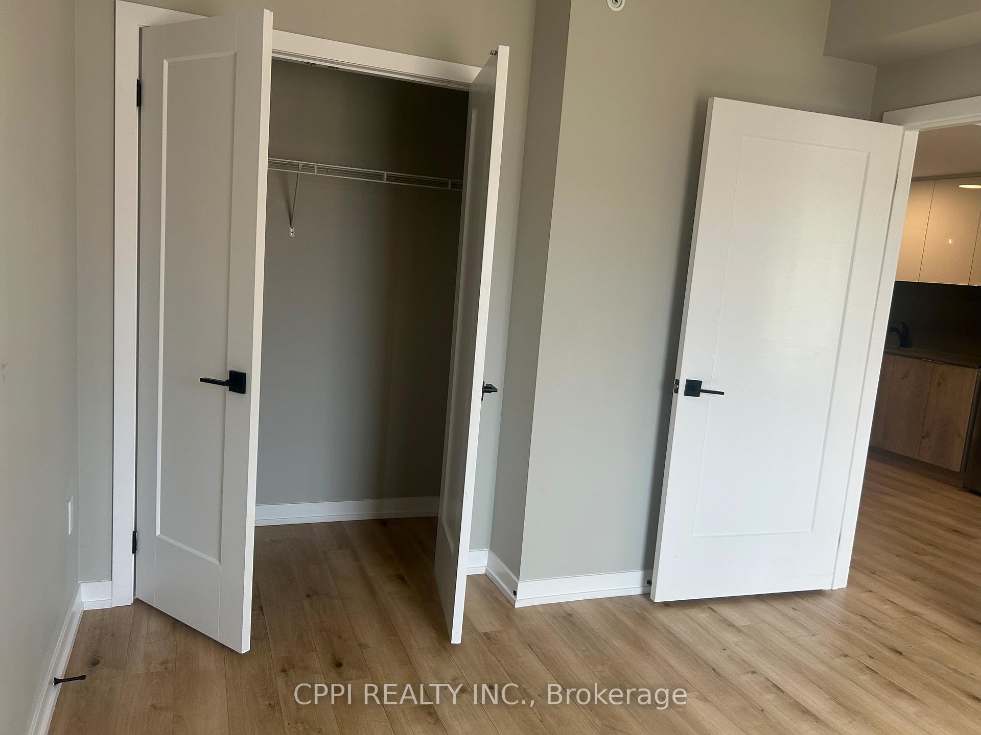 Photo 8 of Unit 303, 70 King Street E, Oshawa, Central — HOMEH
