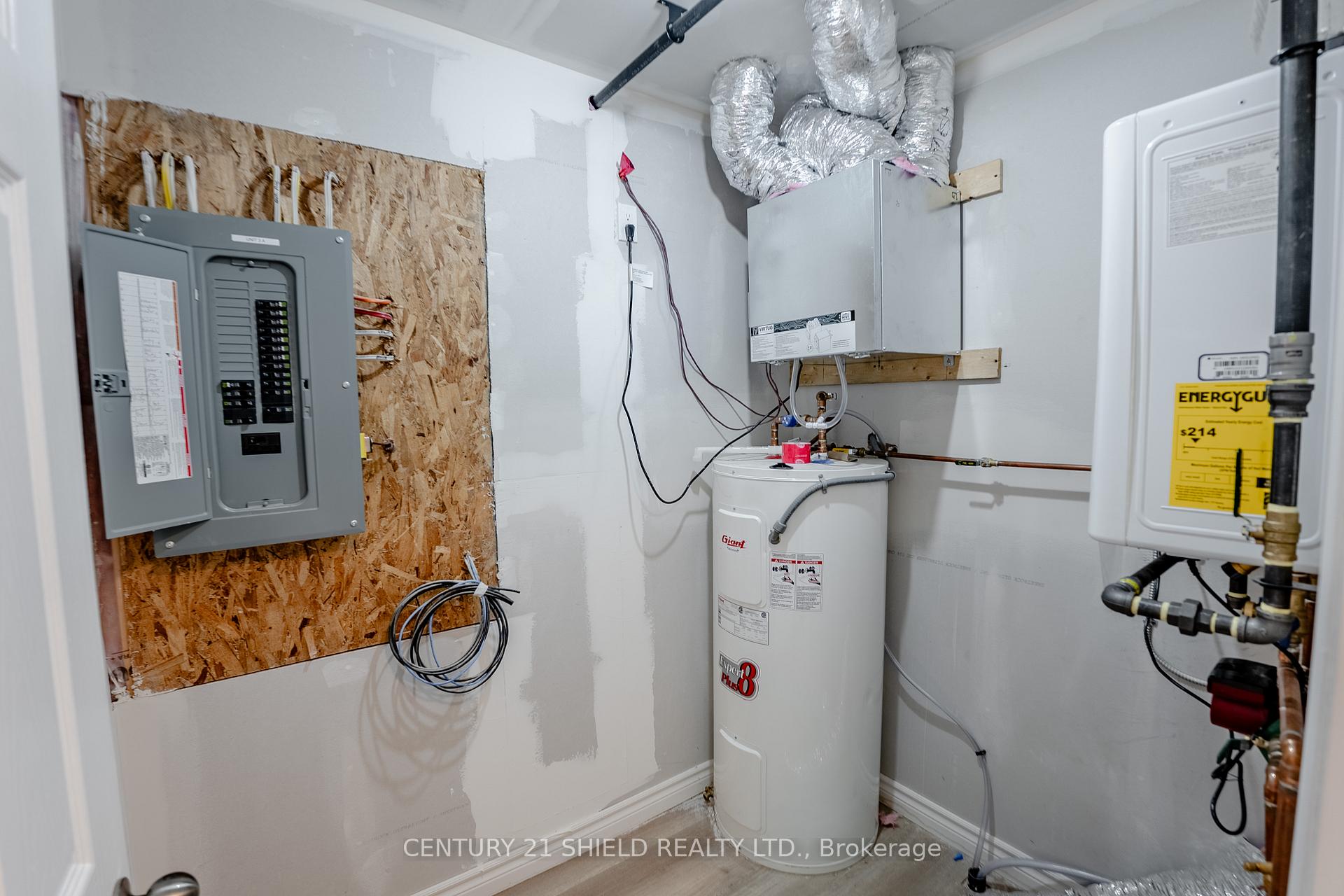 Photo 17 of Unit A, 15 William Street, North Stormont, Finch — HOMEH