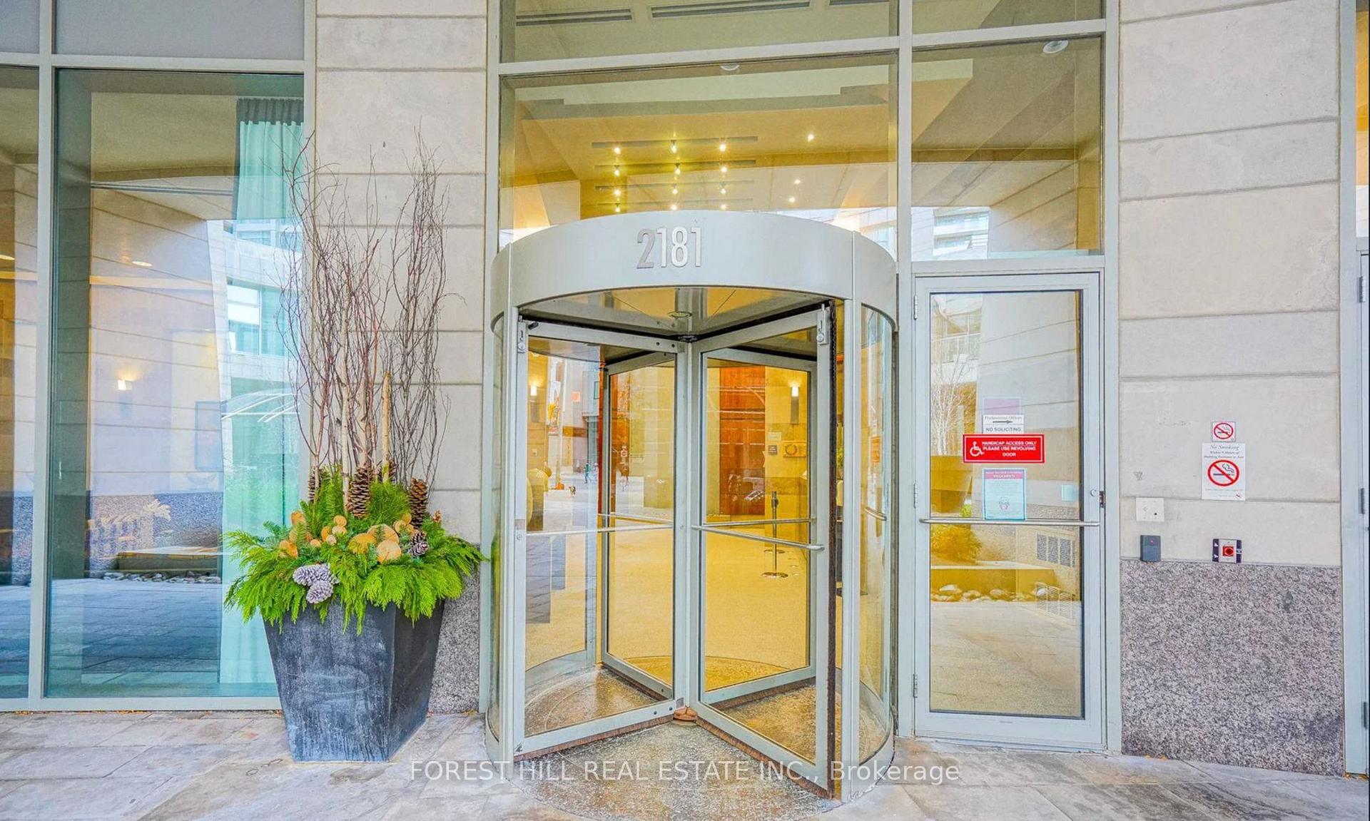 Photo 2 of Unit 2704, 2181 Yonge Street, Toronto, Mount Pleasant West — HOMEH