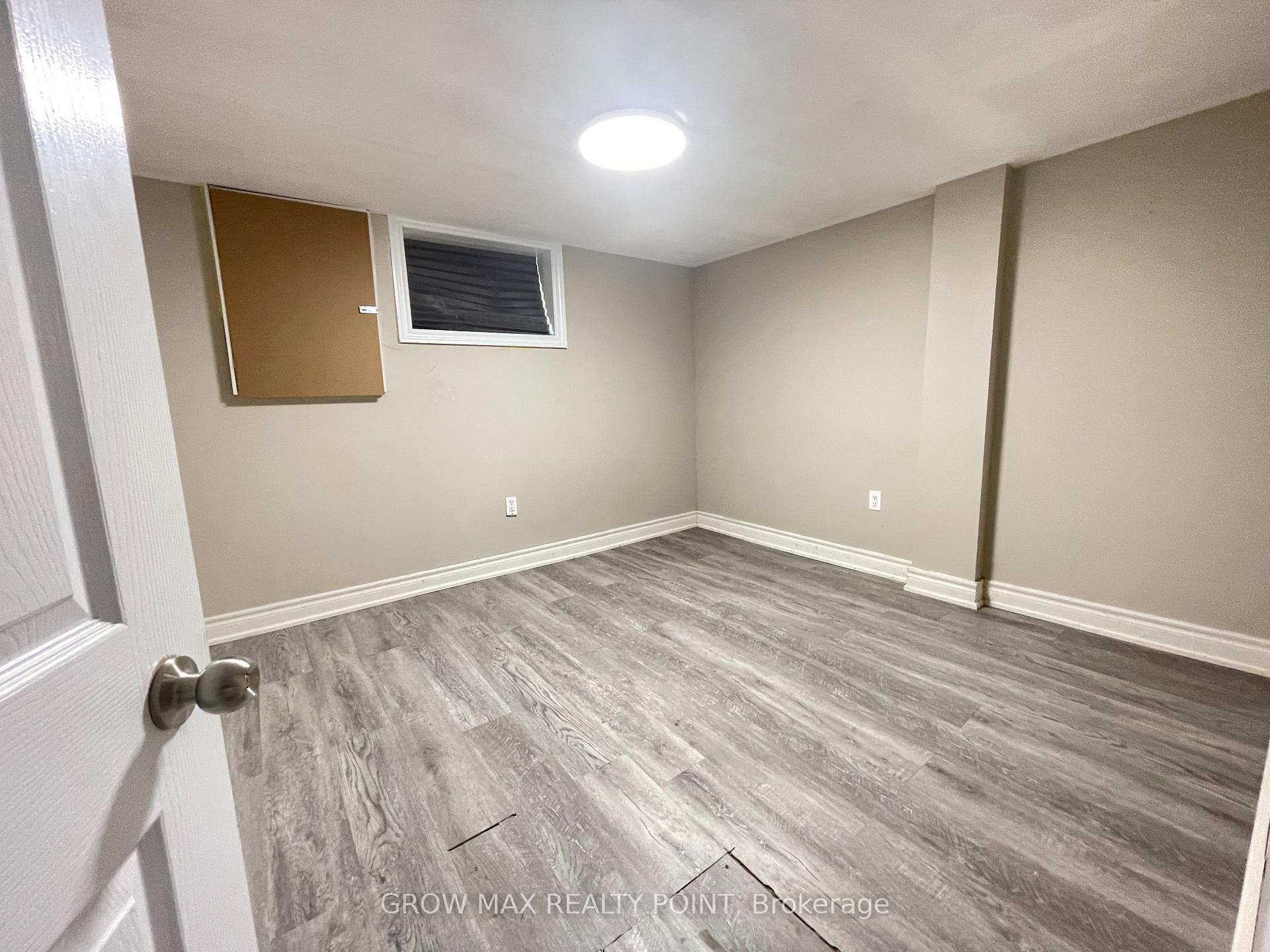 Photo 9 of 321 Highland Avenue W, Oshawa, Central — HOMEH
