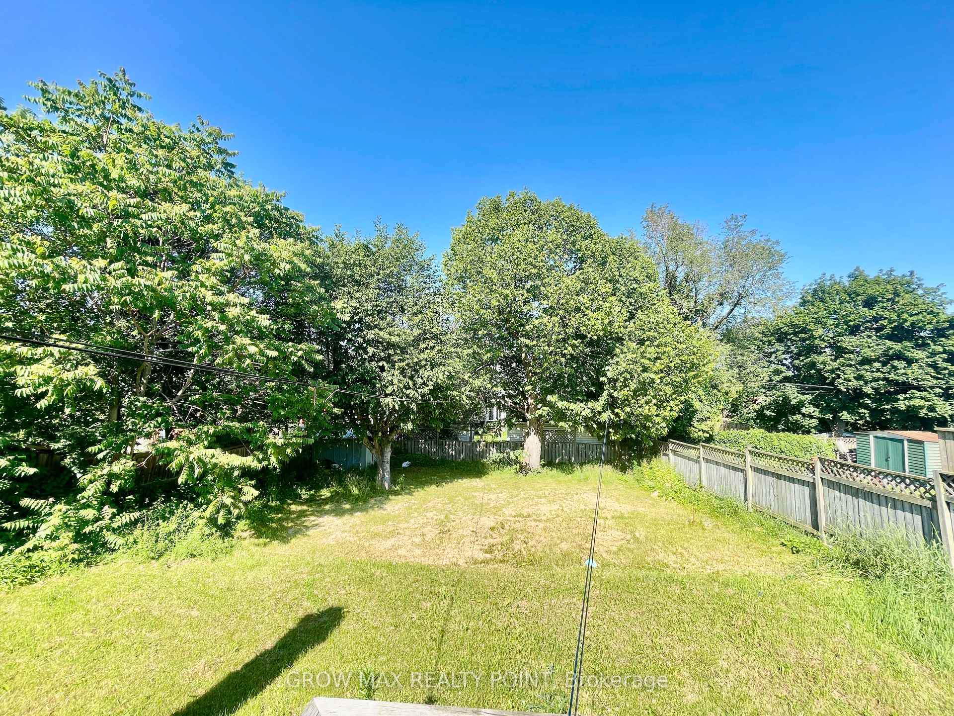Photo 20 of 321 Highland Avenue W, Oshawa, Central — HOMEH