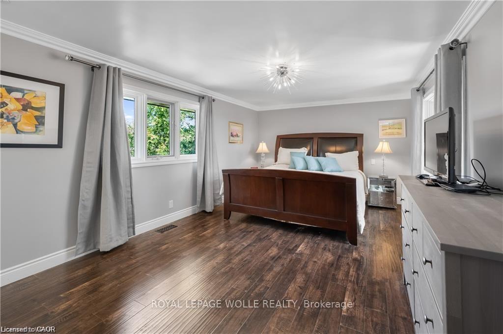 Photo 7 of 355 Edgehill Drive, Kitchener, Pioneer Tower West — HOMEH