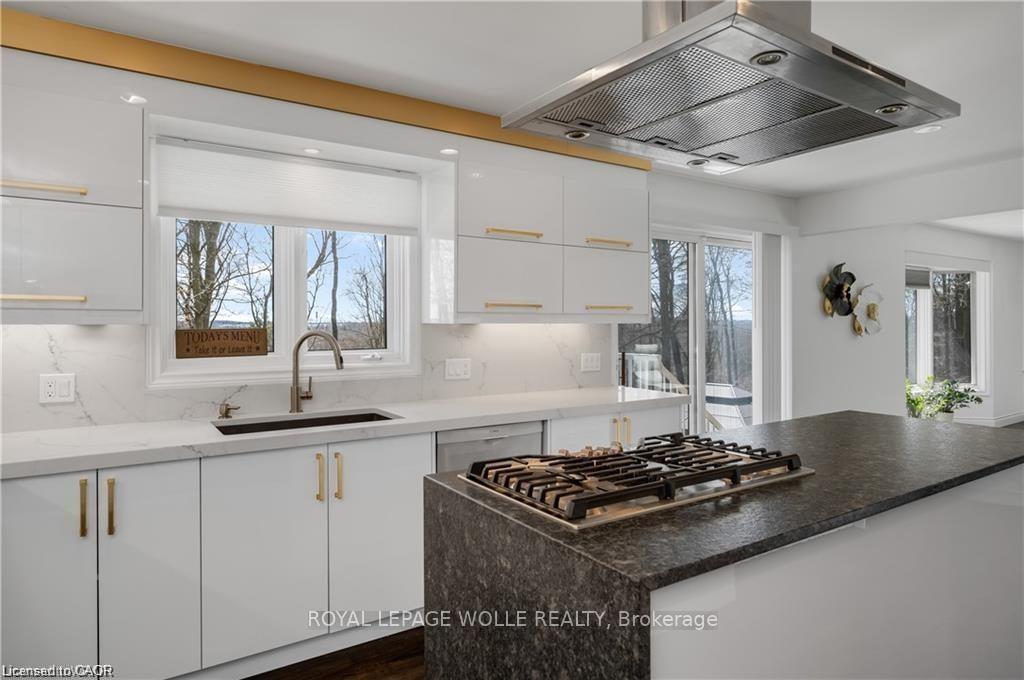 Photo 12 of 355 Edgehill Drive, Kitchener, Pioneer Tower West — HOMEH
