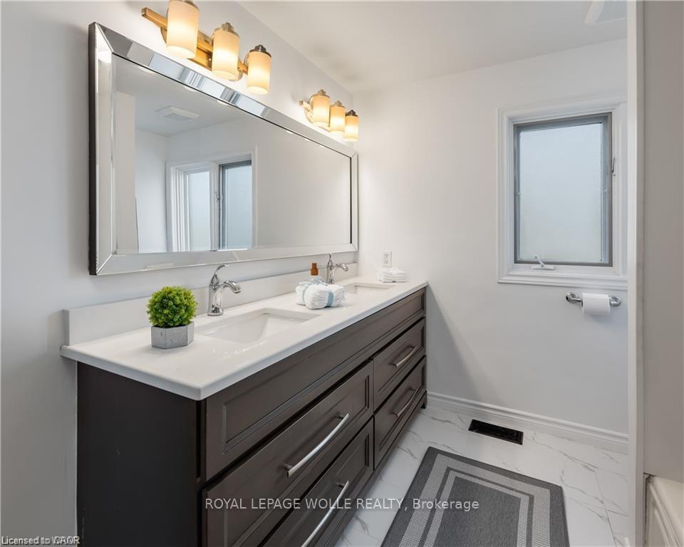 Photo 23 of 355 Edgehill Drive, Kitchener, Pioneer Tower West — HOMEH