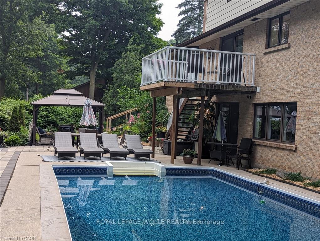 Photo 35 of 355 Edgehill Drive, Kitchener, Pioneer Tower West — HOMEH