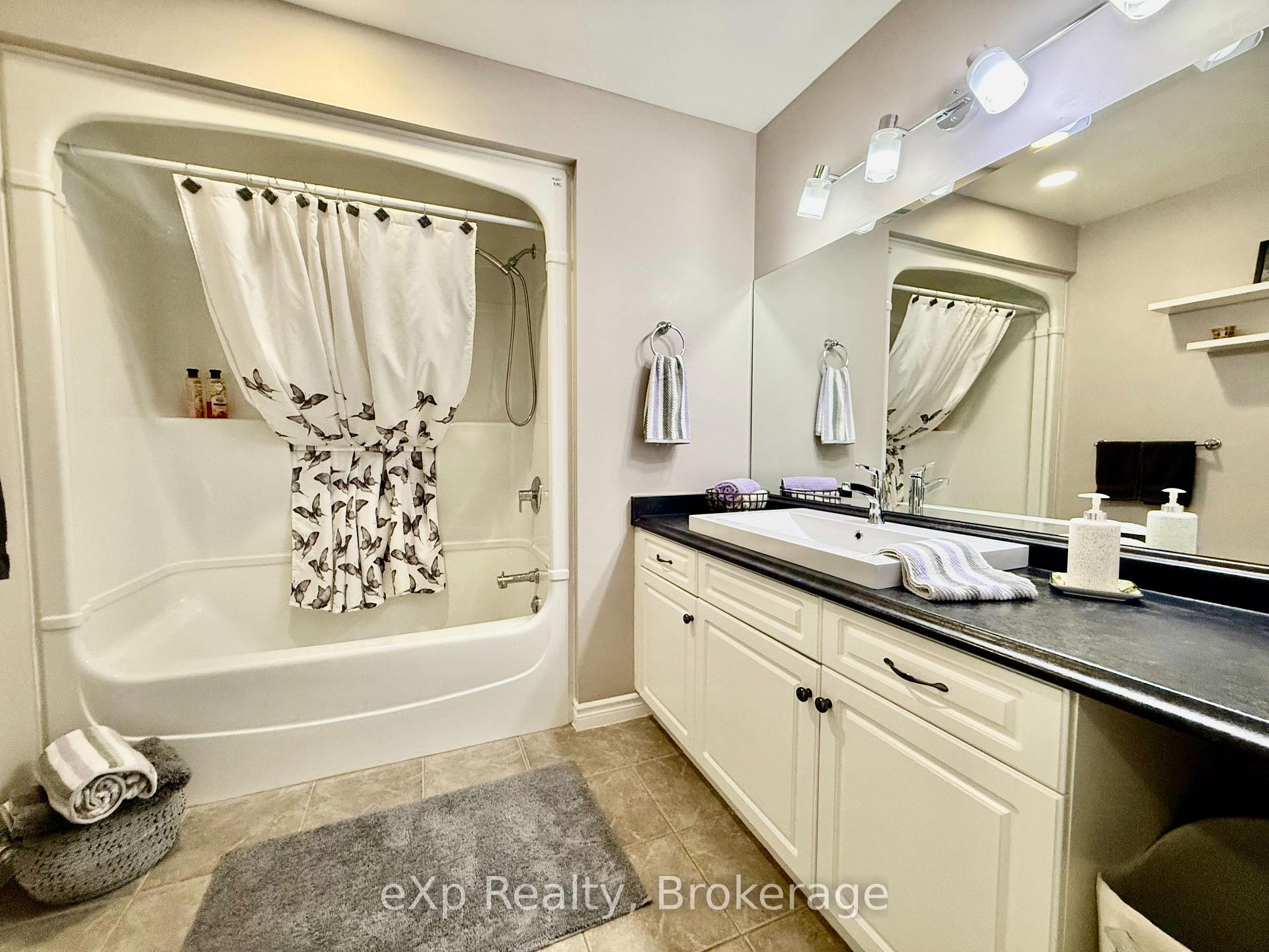 Photo 10 of 688 22nd Avenue, Hanover — HOMEH