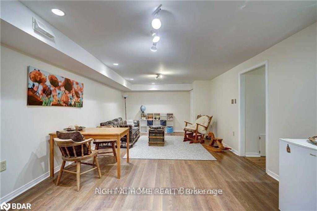 Photo 3 of Unit Lower, 369 Hickling Trail, Barrie, Grove East — HOMEH