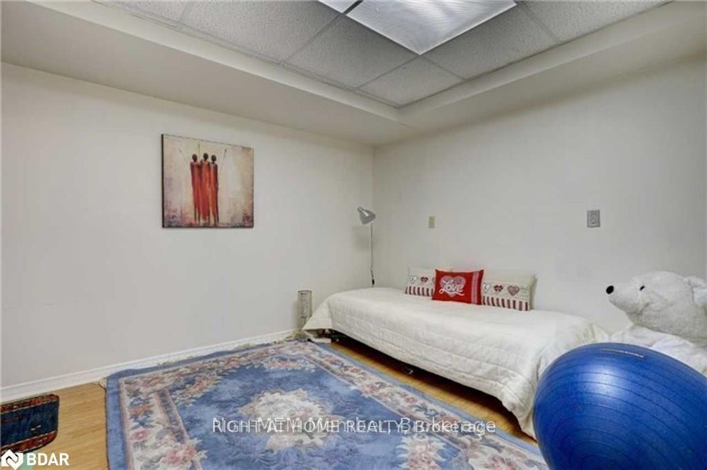Photo 5 of Unit Lower, 369 Hickling Trail, Barrie, Grove East — HOMEH