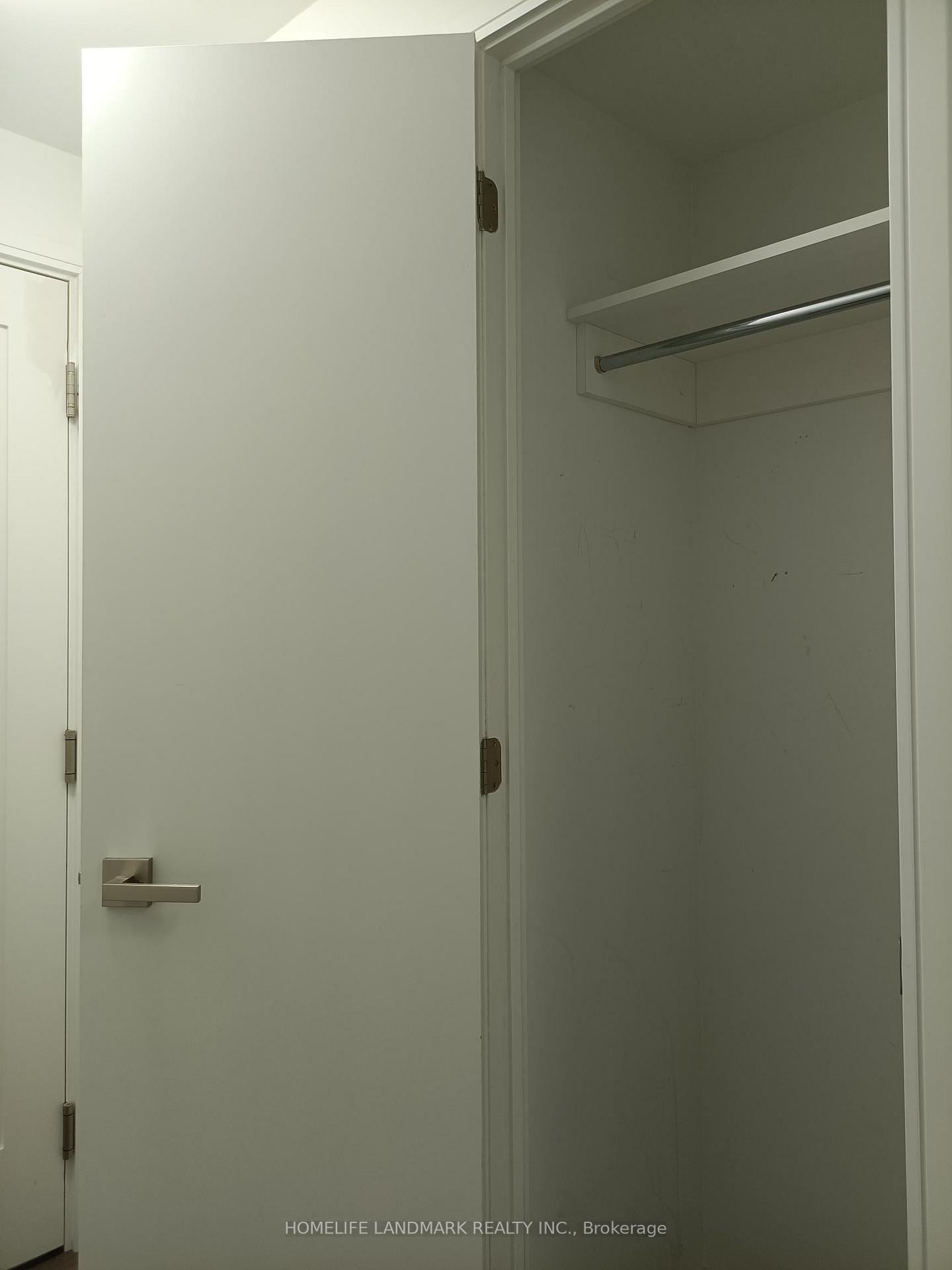 Photo 7 of Unit 3004, 3 Gloucester Street, Toronto, Church-Yonge Corridor — HOMEH