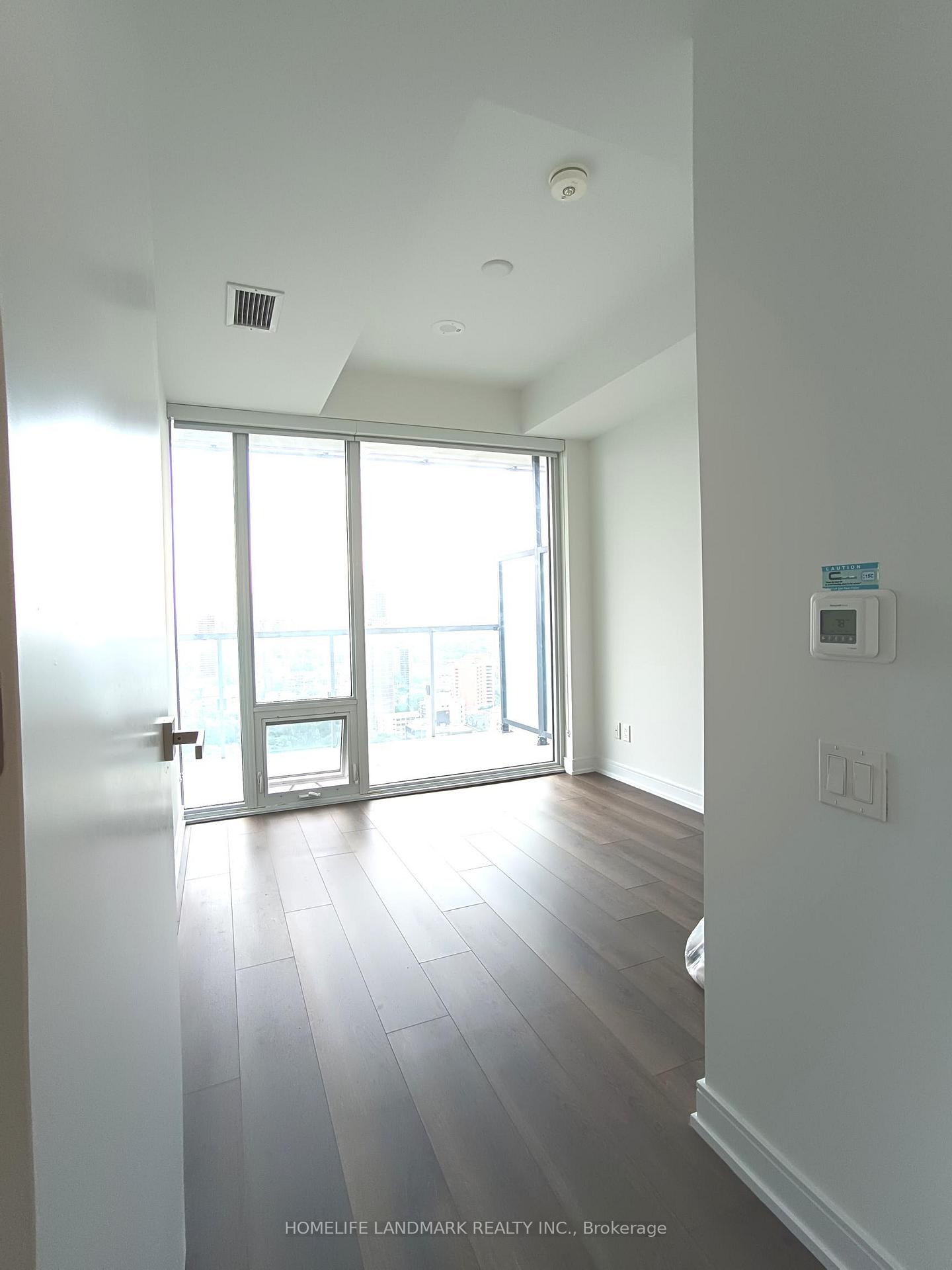 Photo 11 of Unit 3004, 3 Gloucester Street, Toronto, Church-Yonge Corridor — HOMEH