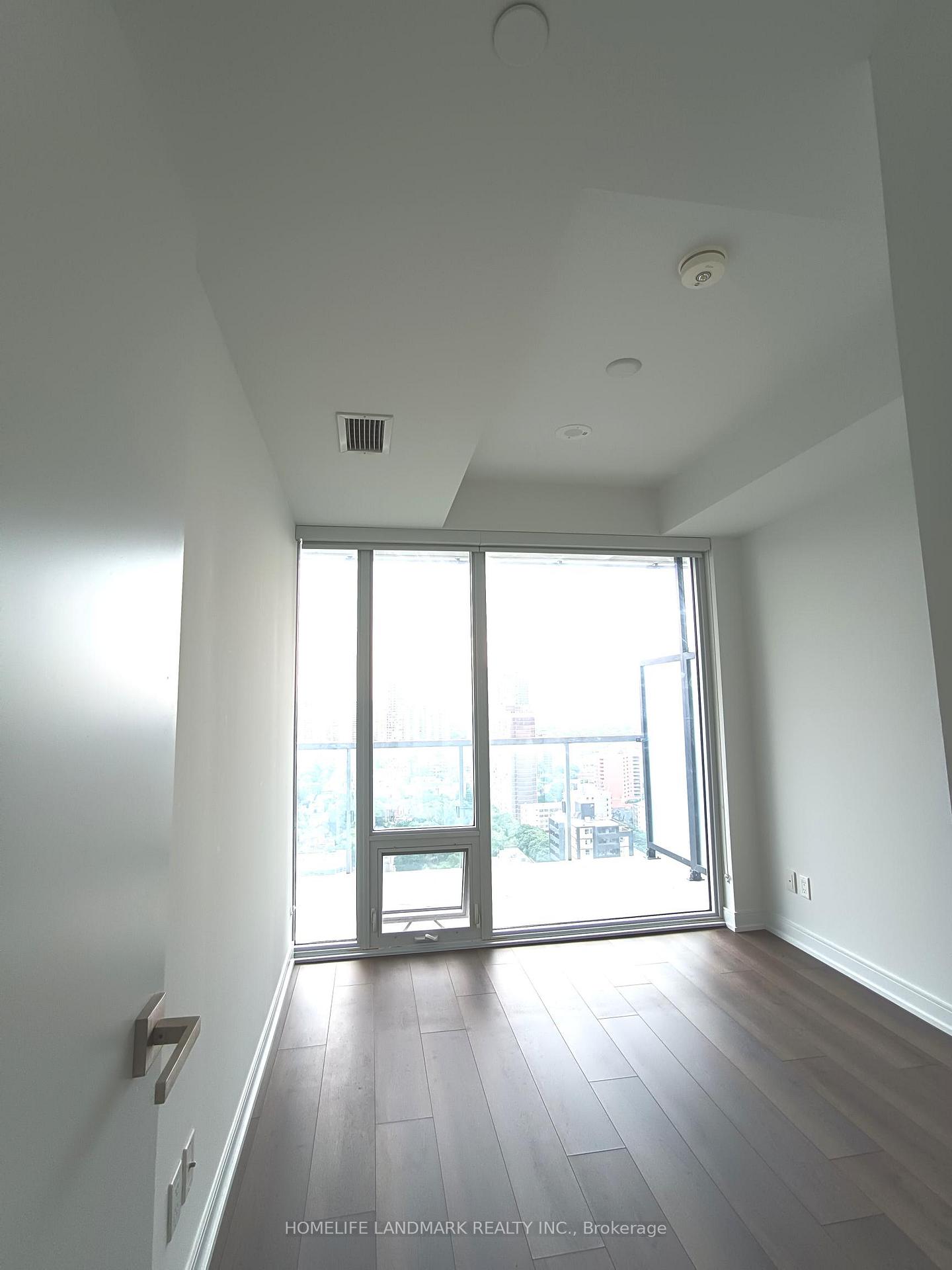 Photo 12 of Unit 3004, 3 Gloucester Street, Toronto, Church-Yonge Corridor — HOMEH