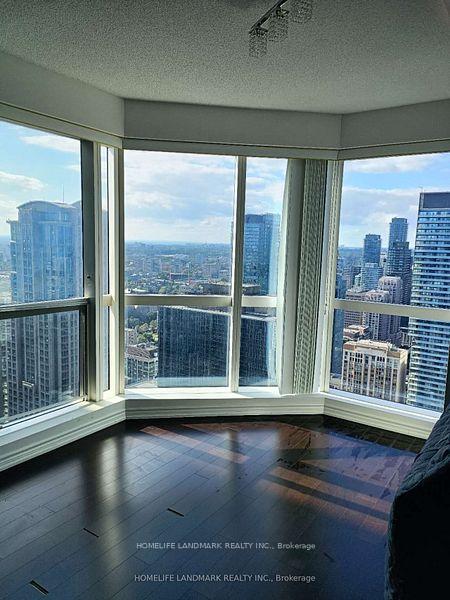 Photo 4 of Unit 4616, 386 Yonge Street, Toronto, Bay Street Corridor — HOMEH