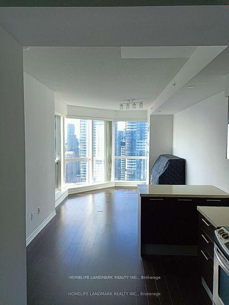 Photo 11 of Unit 4616, 386 Yonge Street, Toronto, Bay Street Corridor — HOMEH