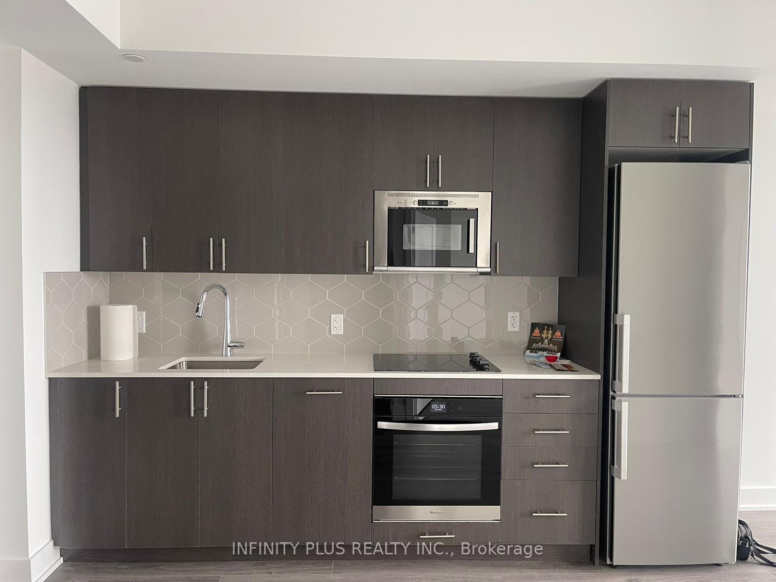 Photo 2 of Unit 521, 2545 Simcoe Street N, Oshawa, Windfields — HOMEH