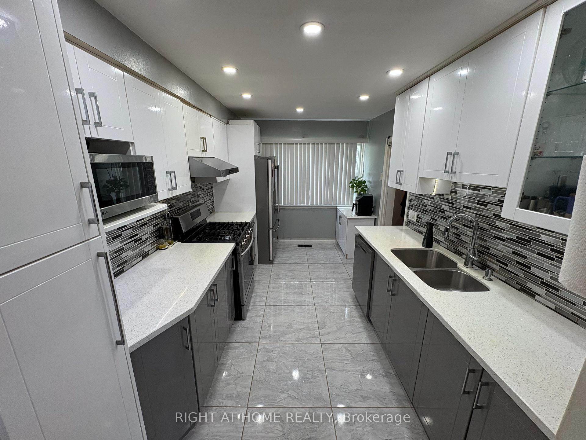 Photo 20 of Unit Main, 69 Sophia Drive, Scarborough, Woburn — HOMEH