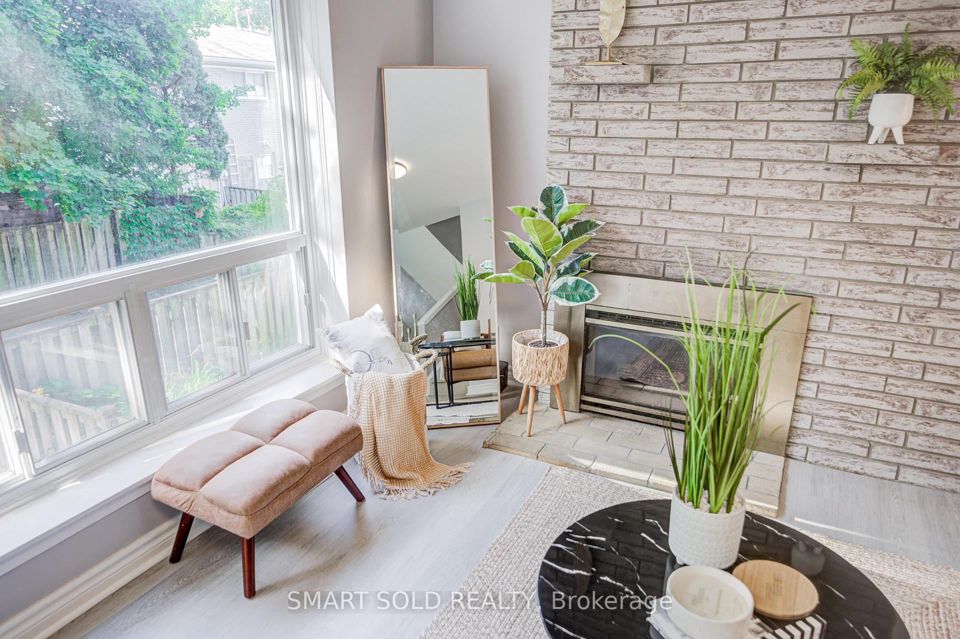Photo 15 of Unit 9, 81 Rameau Drive, North York, Hillcrest Village — HOMEH