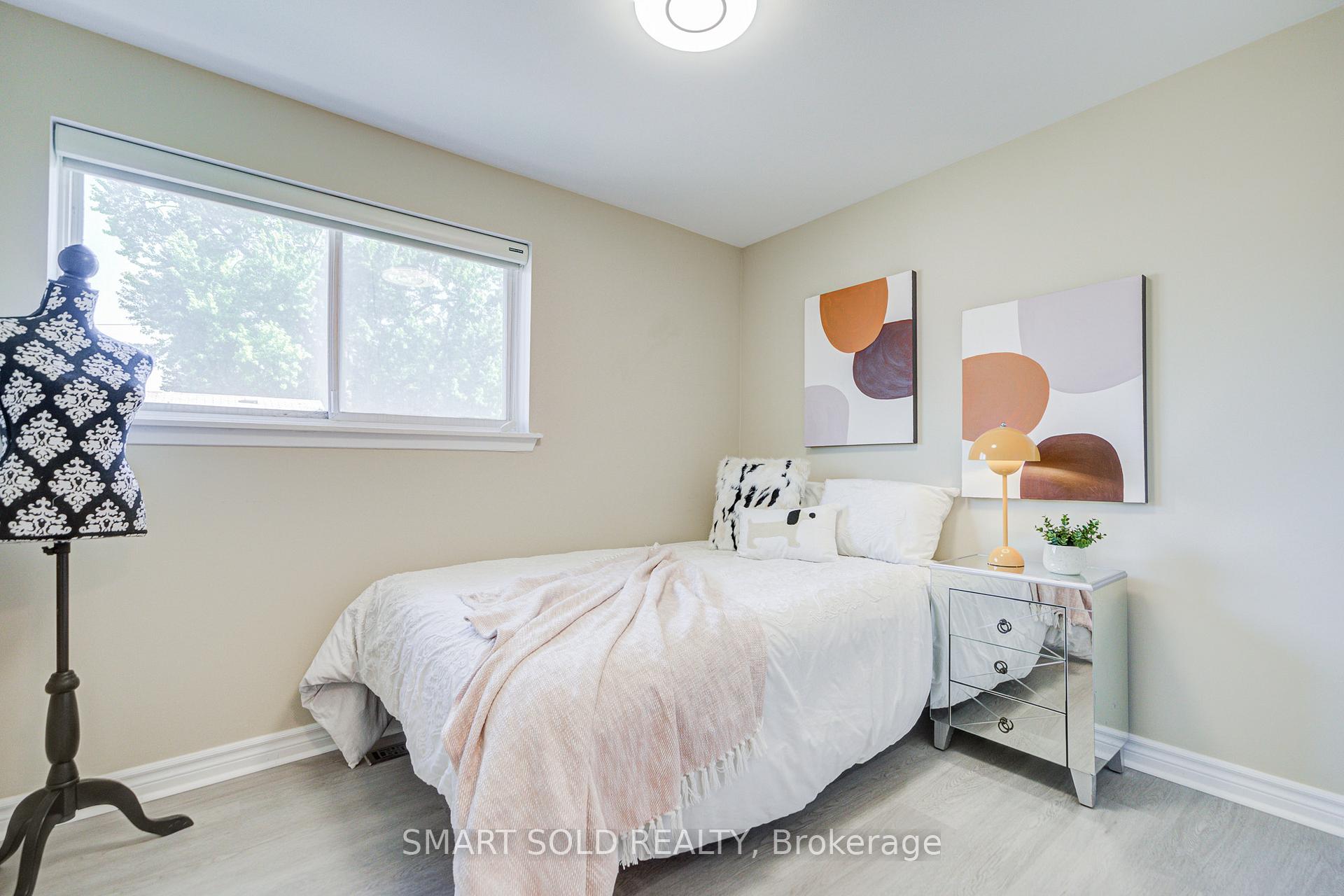 Photo 31 of Unit 9, 81 Rameau Drive, North York, Hillcrest Village — HOMEH
