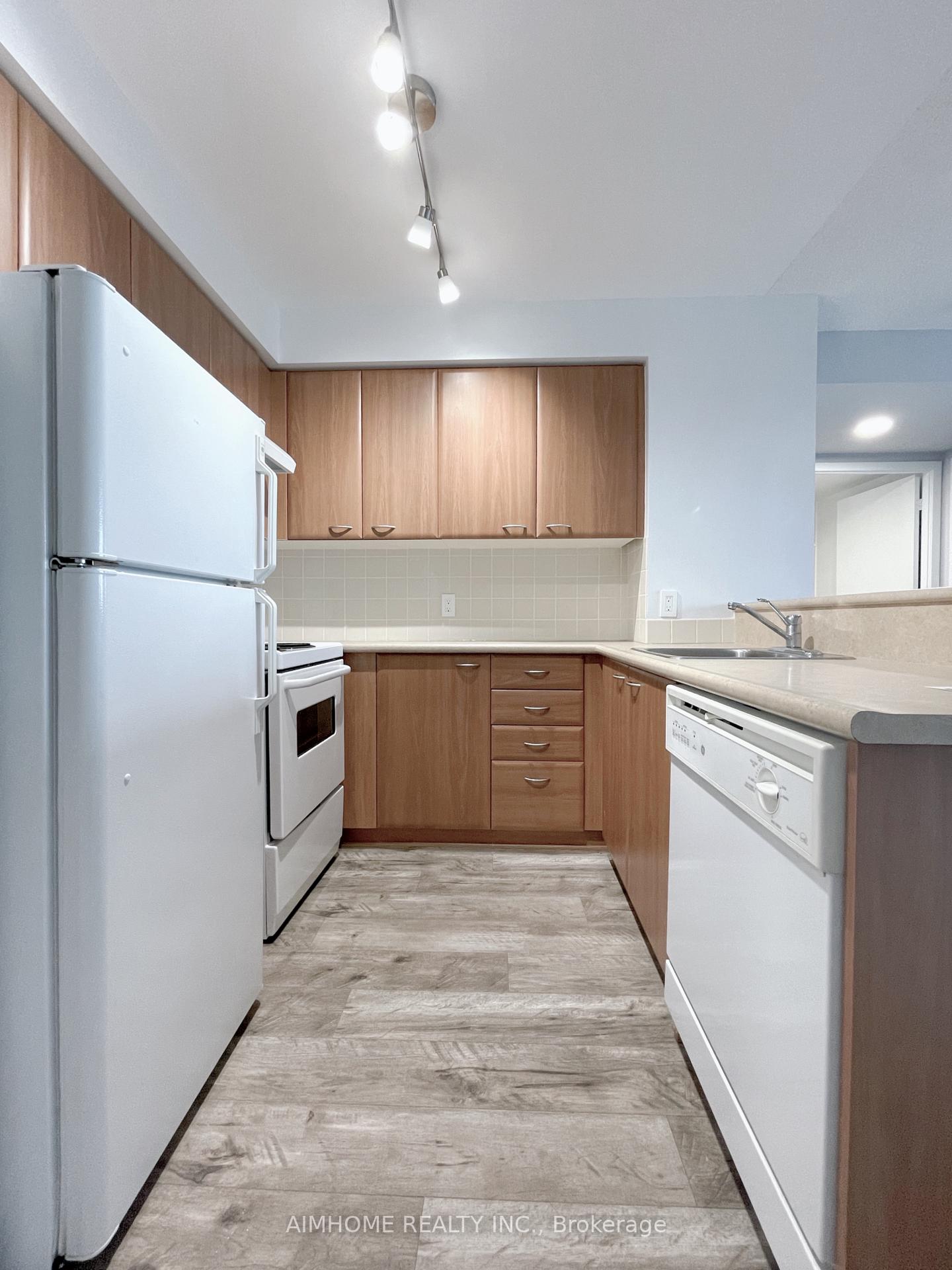 Photo 4 of Unit 1101, 36 Lee Centre Drive, Scarborough, Woburn — HOMEH