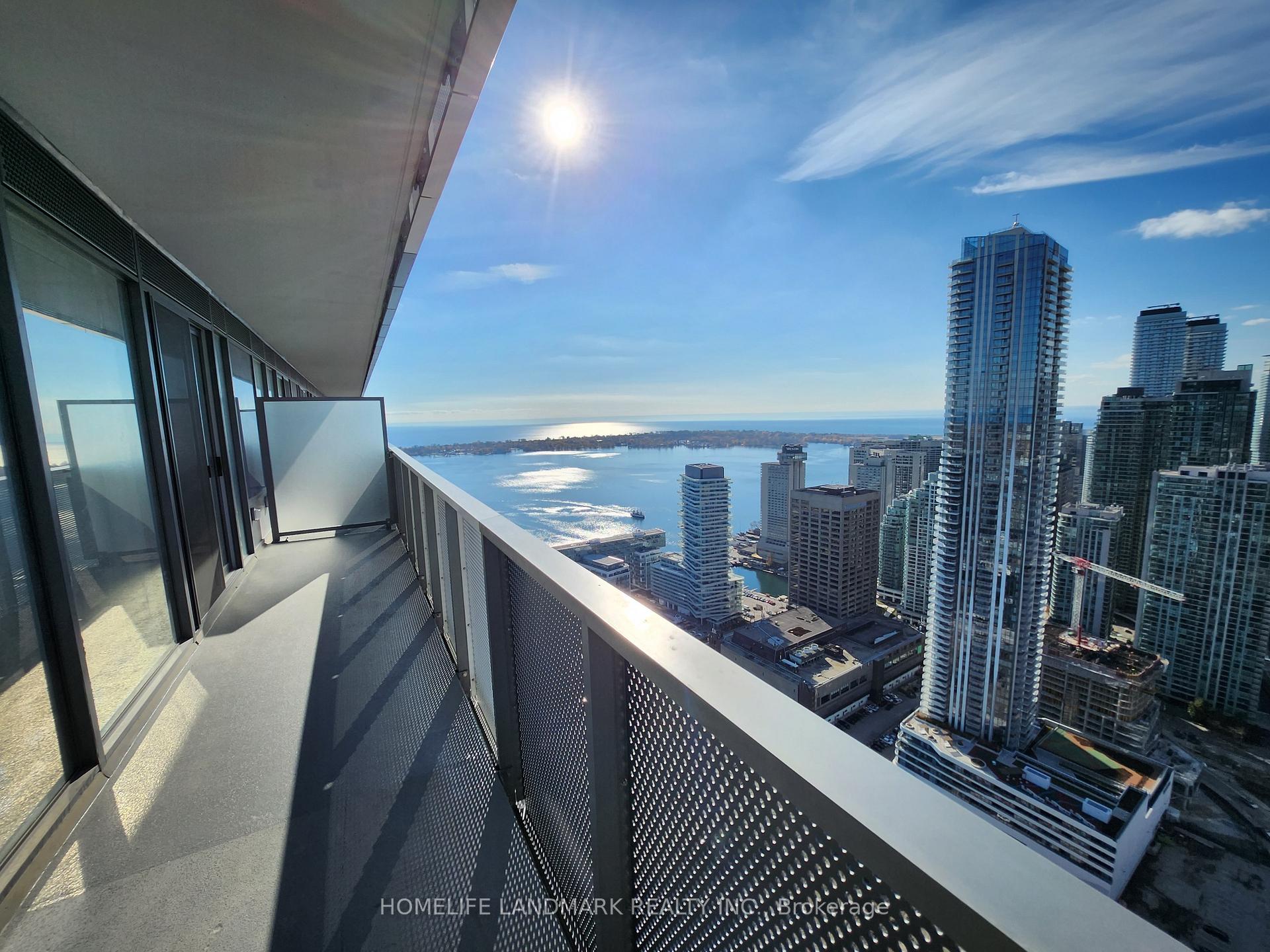 Photo 5 of Unit 5601, 55 Cooper Street, Toronto, Waterfront Communities — HOMEH
