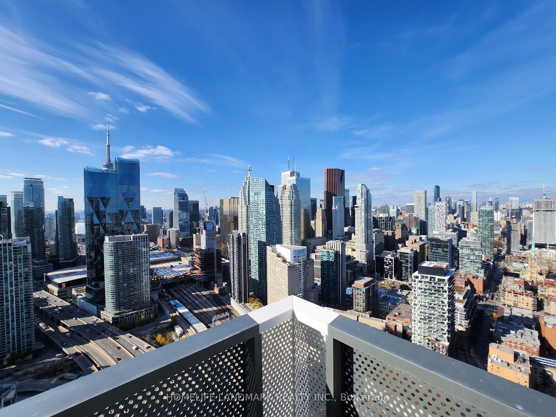 Photo 7 of Unit 5601, 55 Cooper Street, Toronto, Waterfront Communities — HOMEH